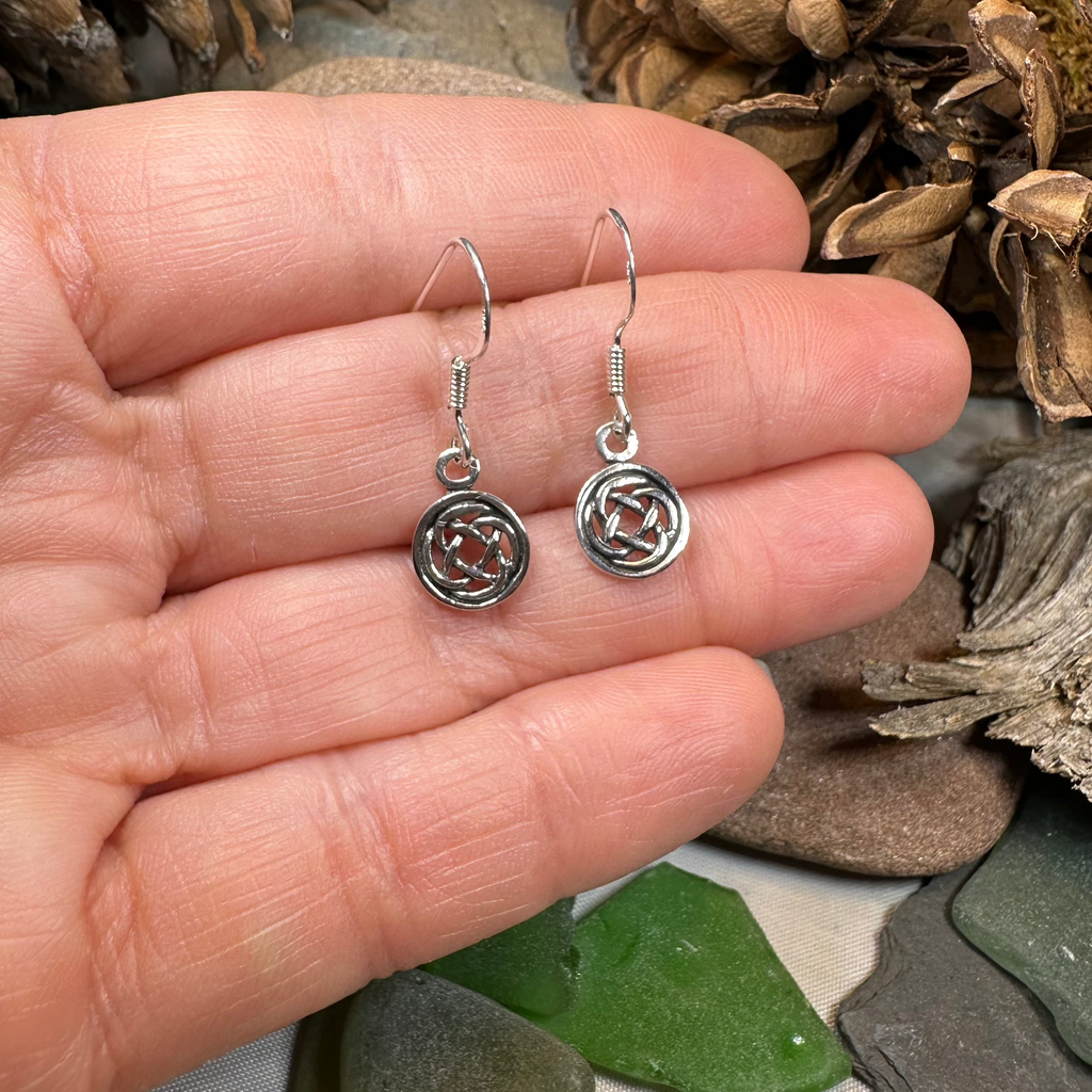 Dainty Dara Knot Earrings