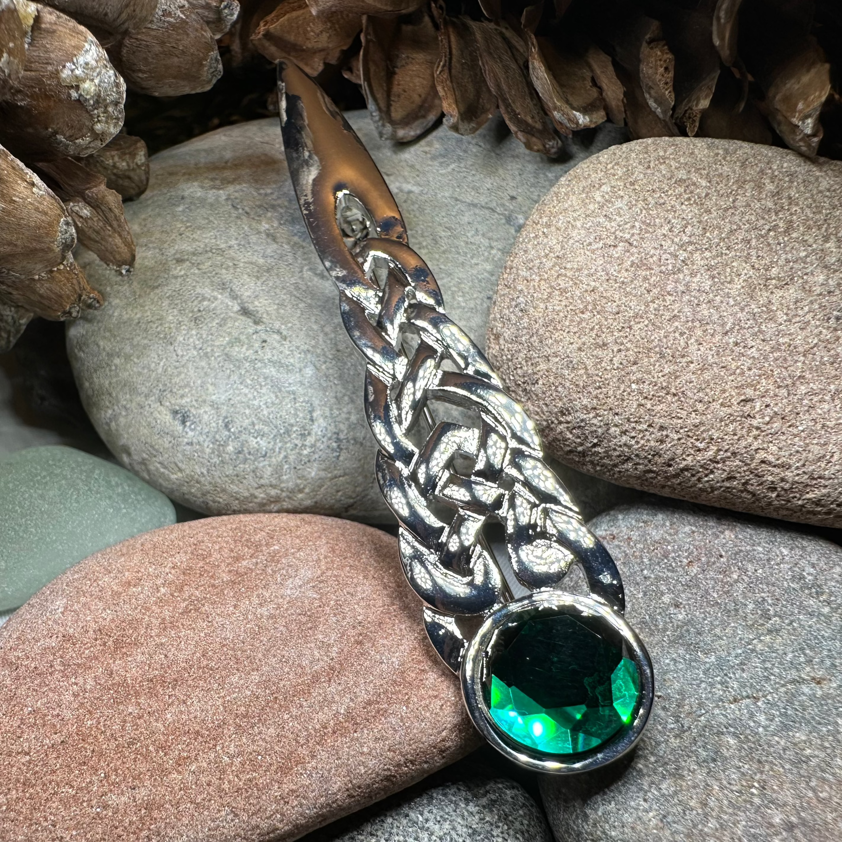 Overton Celtic Knot Kilt Pin