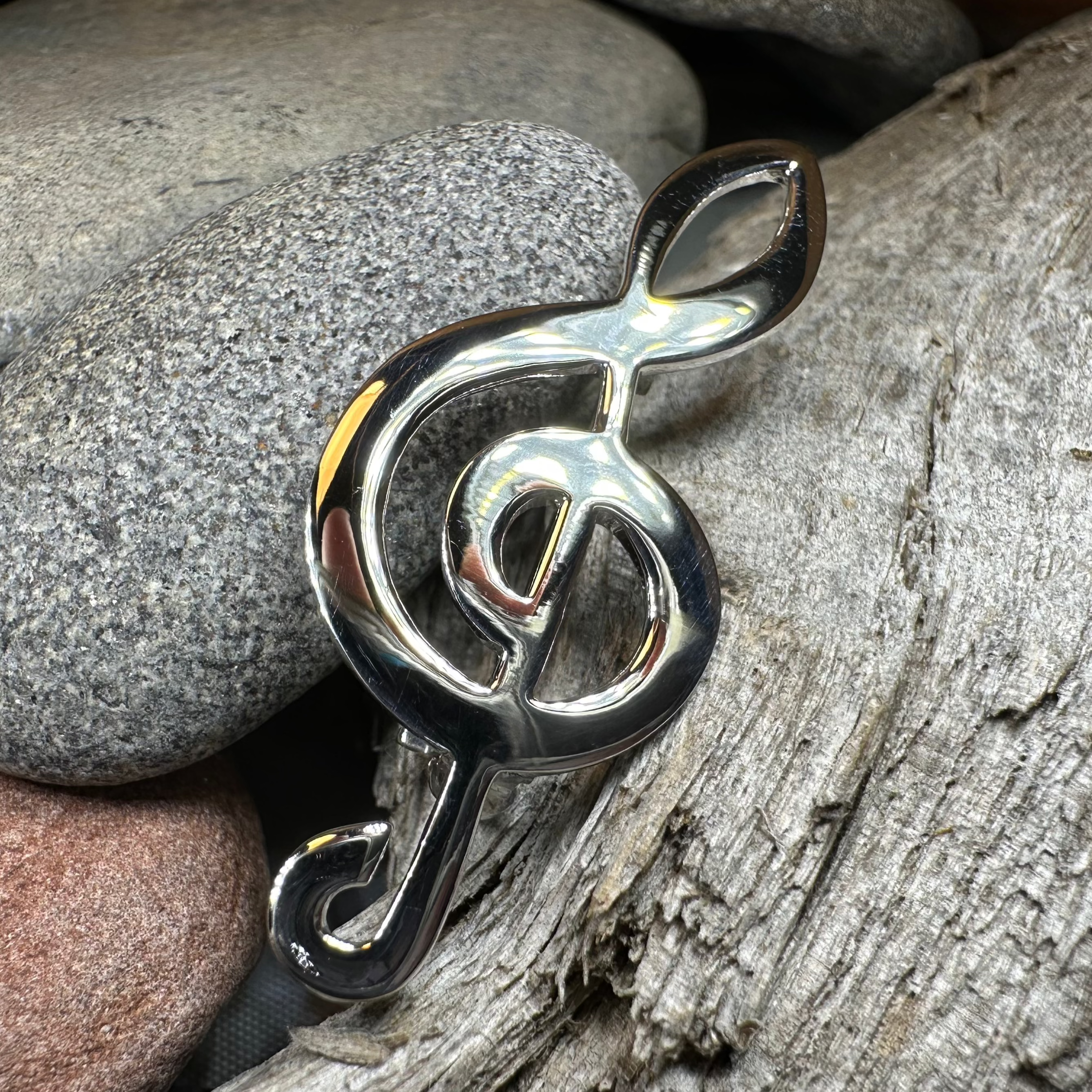 Cadence Music Note Brooch