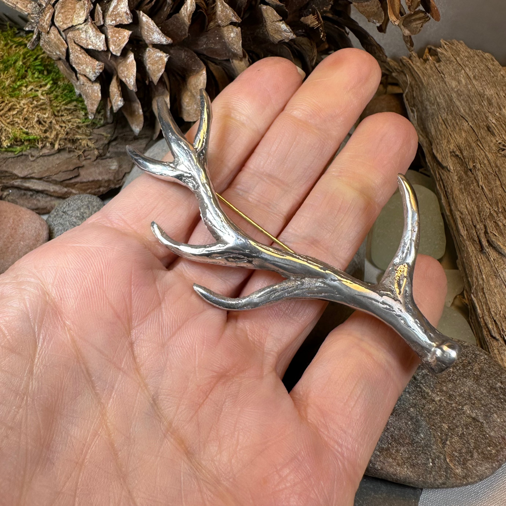 Damh Antler Kilt Pin - Handmade in Scotland
