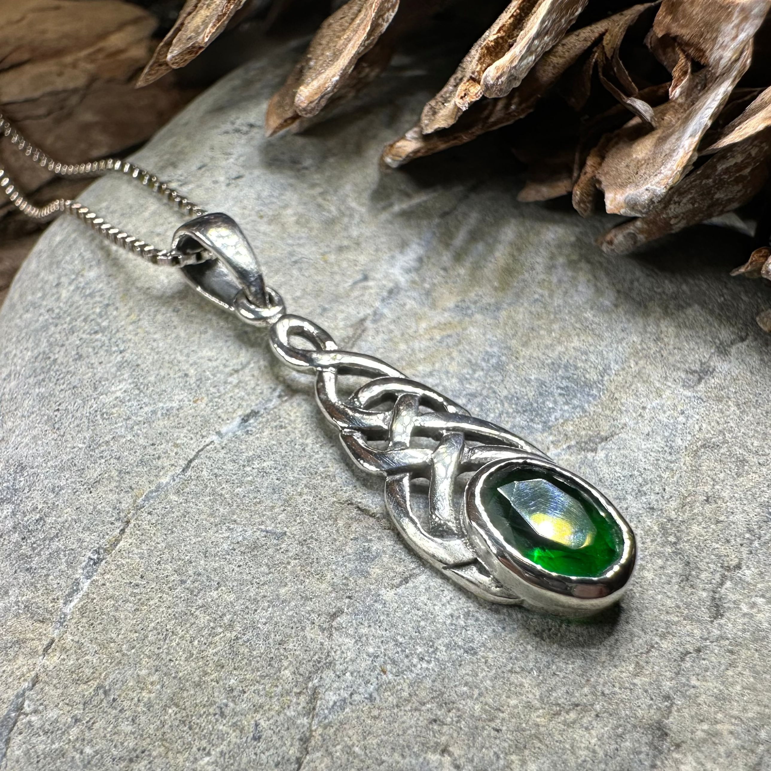 Emma Celtic Knot Necklace