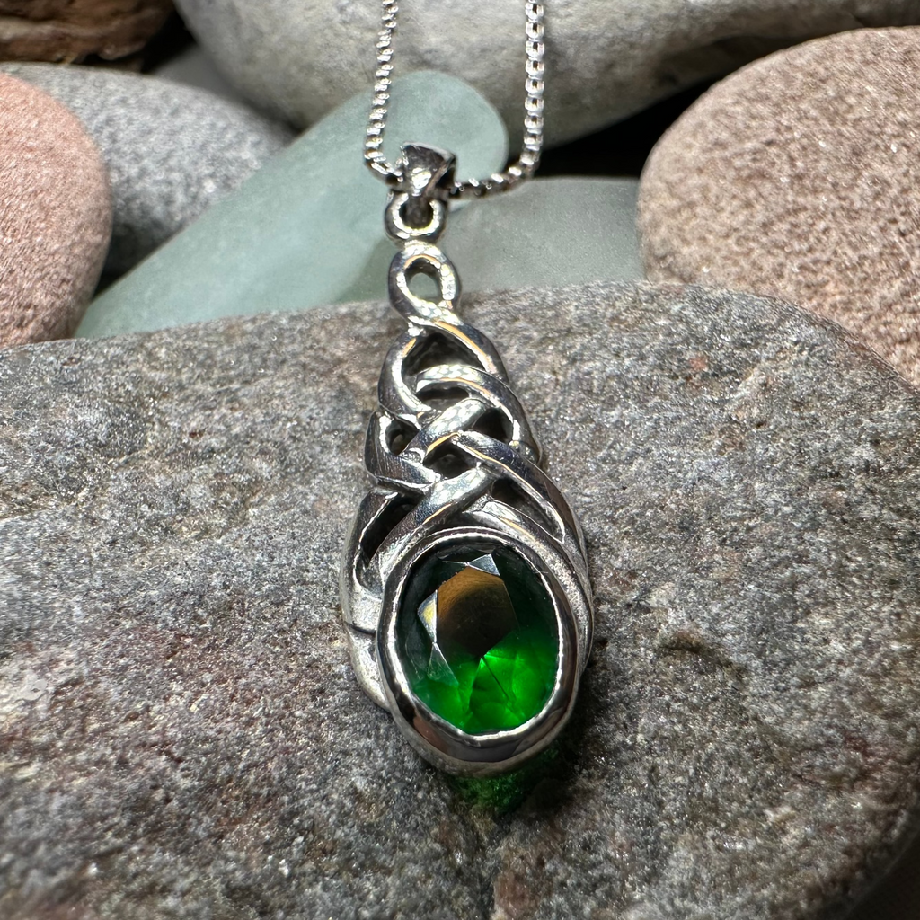 Emma Celtic Knot Necklace