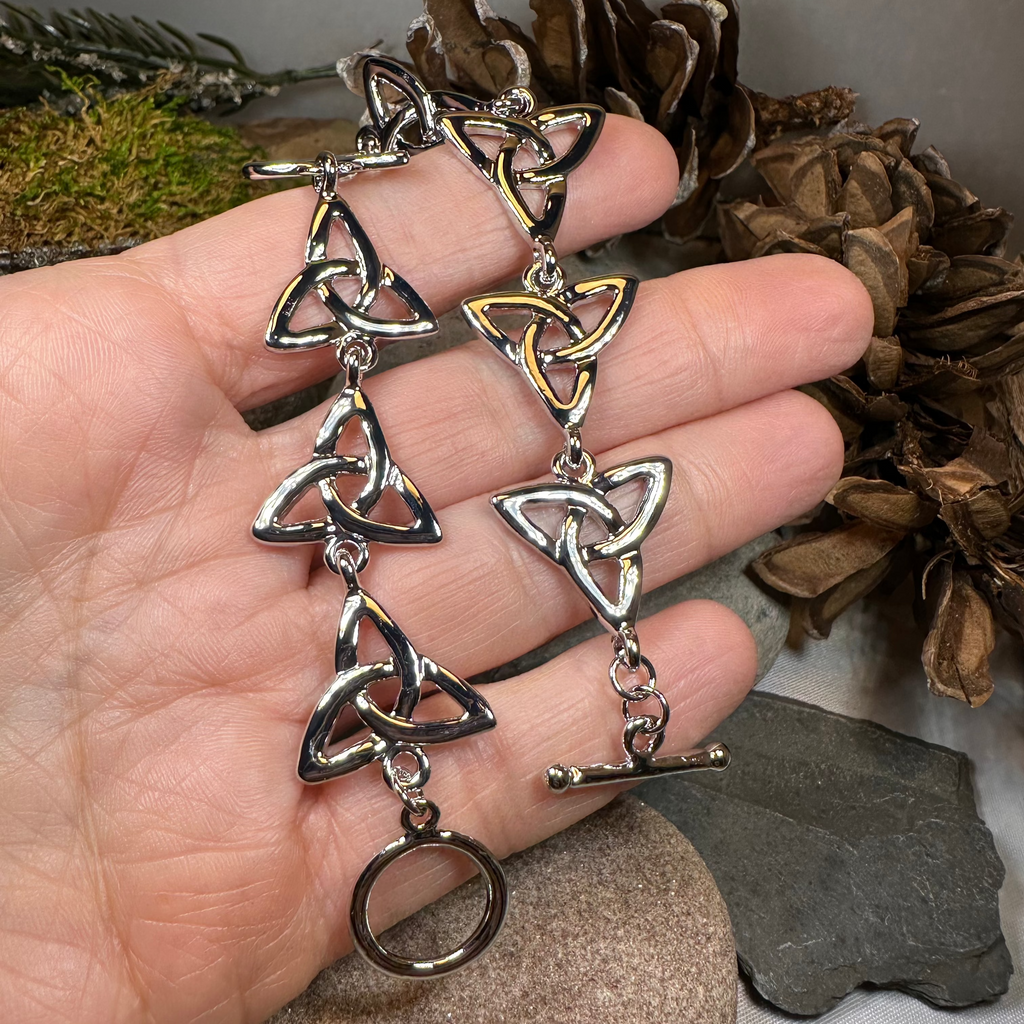 Eire Trinity Knot Bracelet