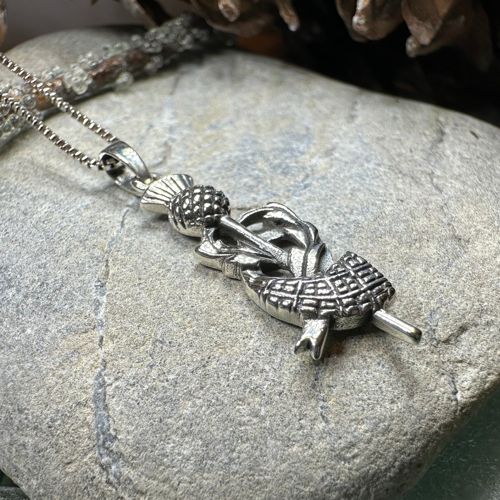 Locklyn Tartan Thistle Necklace