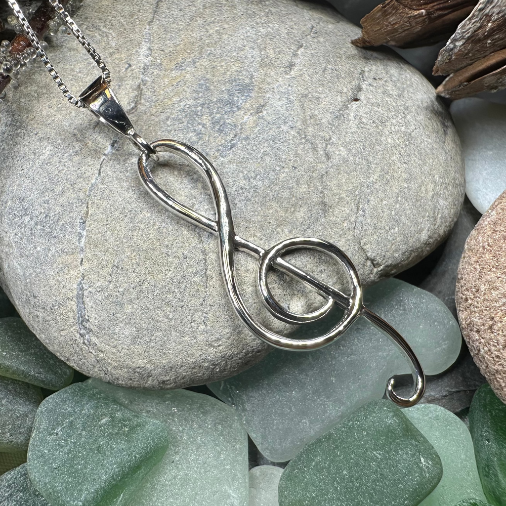 Music Note Artisan Necklace