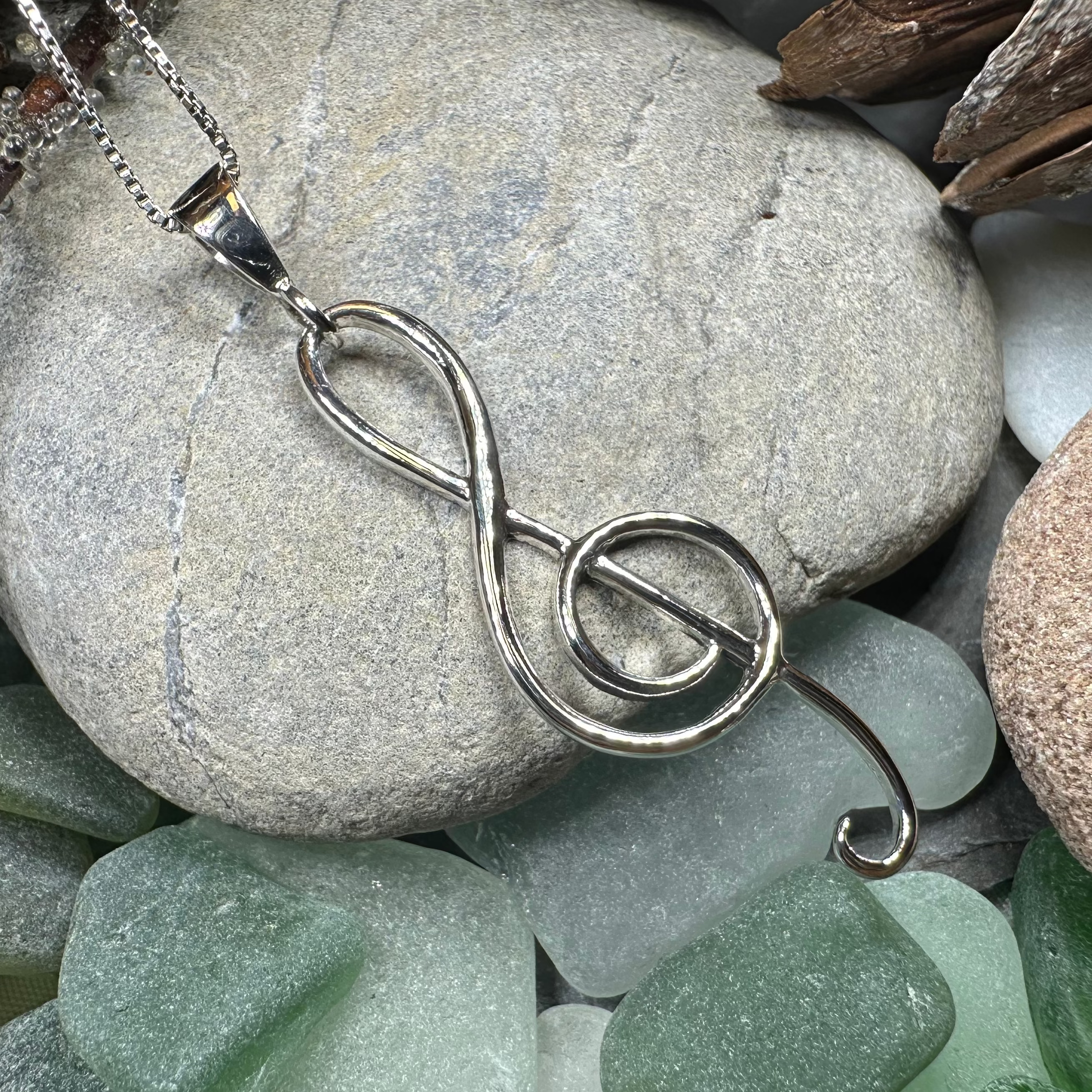 Music Note Artisan Necklace