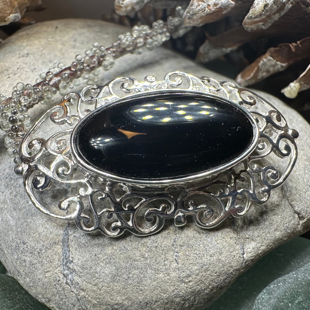 Eternal Celtic Onyx Brooch in Sterling Silver