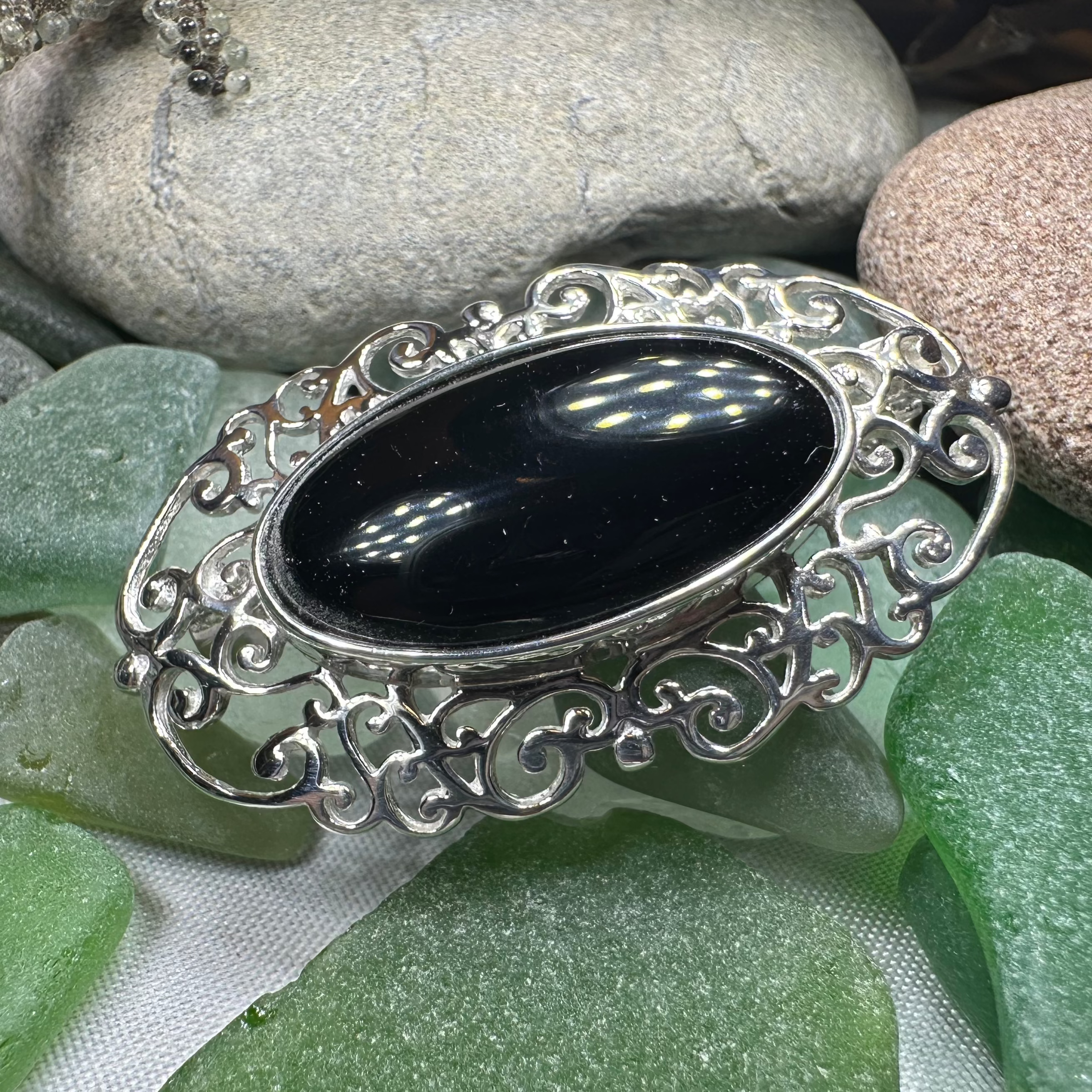 Eternal Celtic Onyx Brooch in Sterling Silver