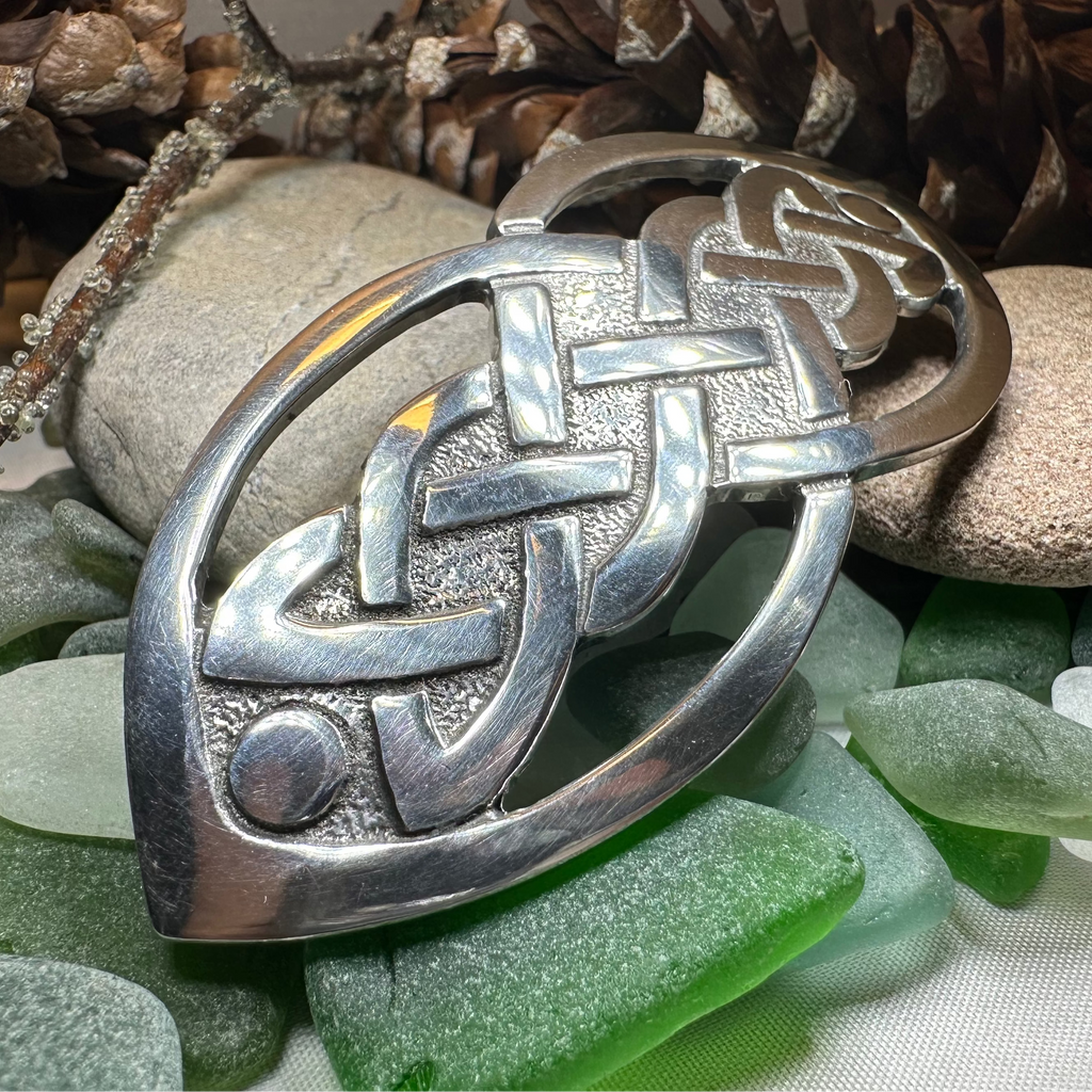 Amity Celtic Knot Hair Clip for Women