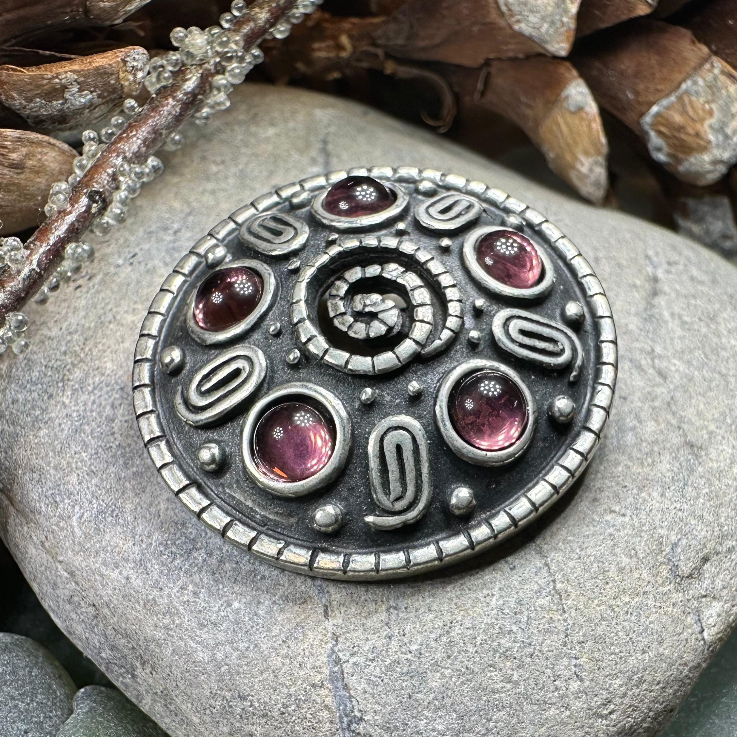 Nightfall Celtic Knot Brooch - Handmade in Scotland