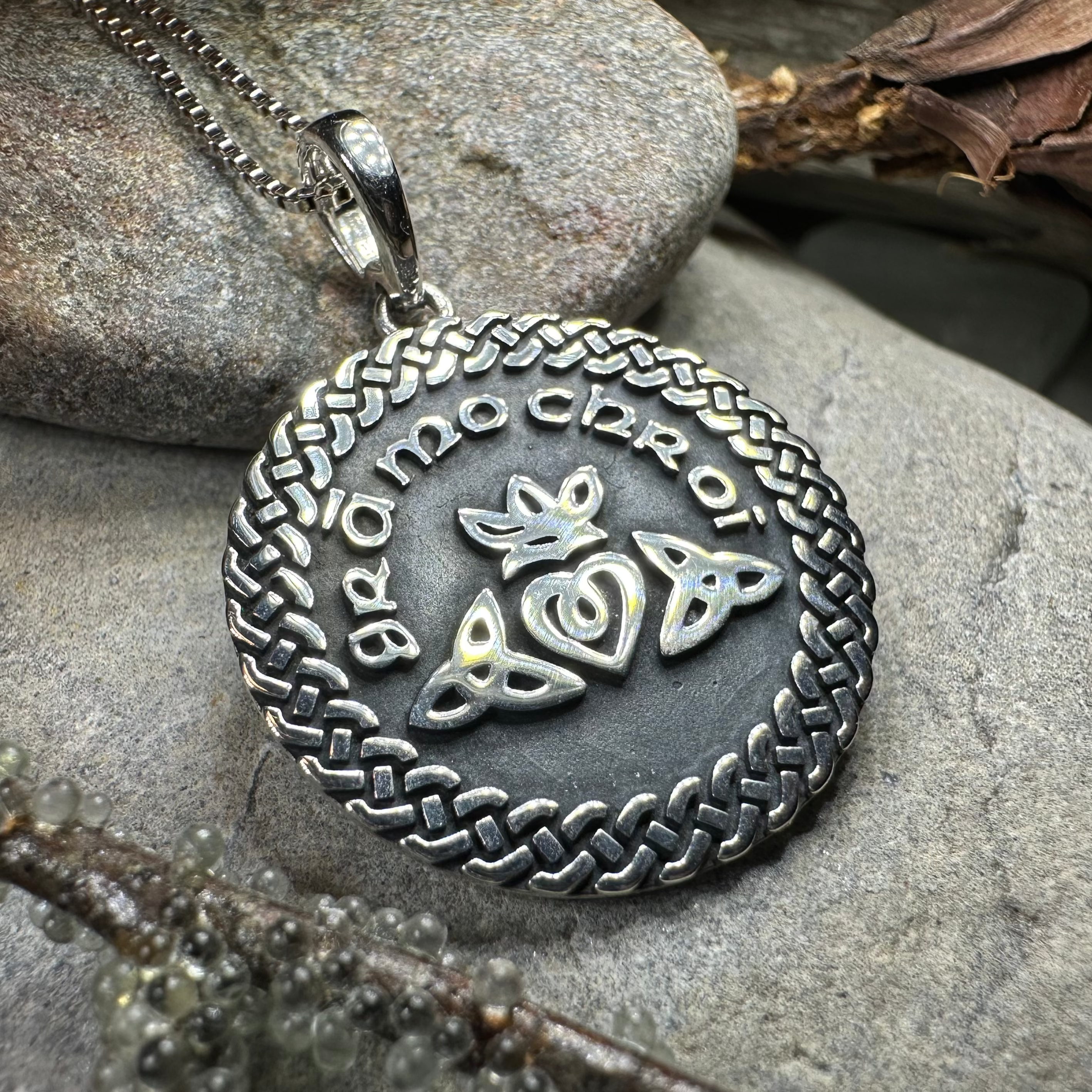 Irish Gaelic Gra Mo Chroi Necklace in Sterling Silver