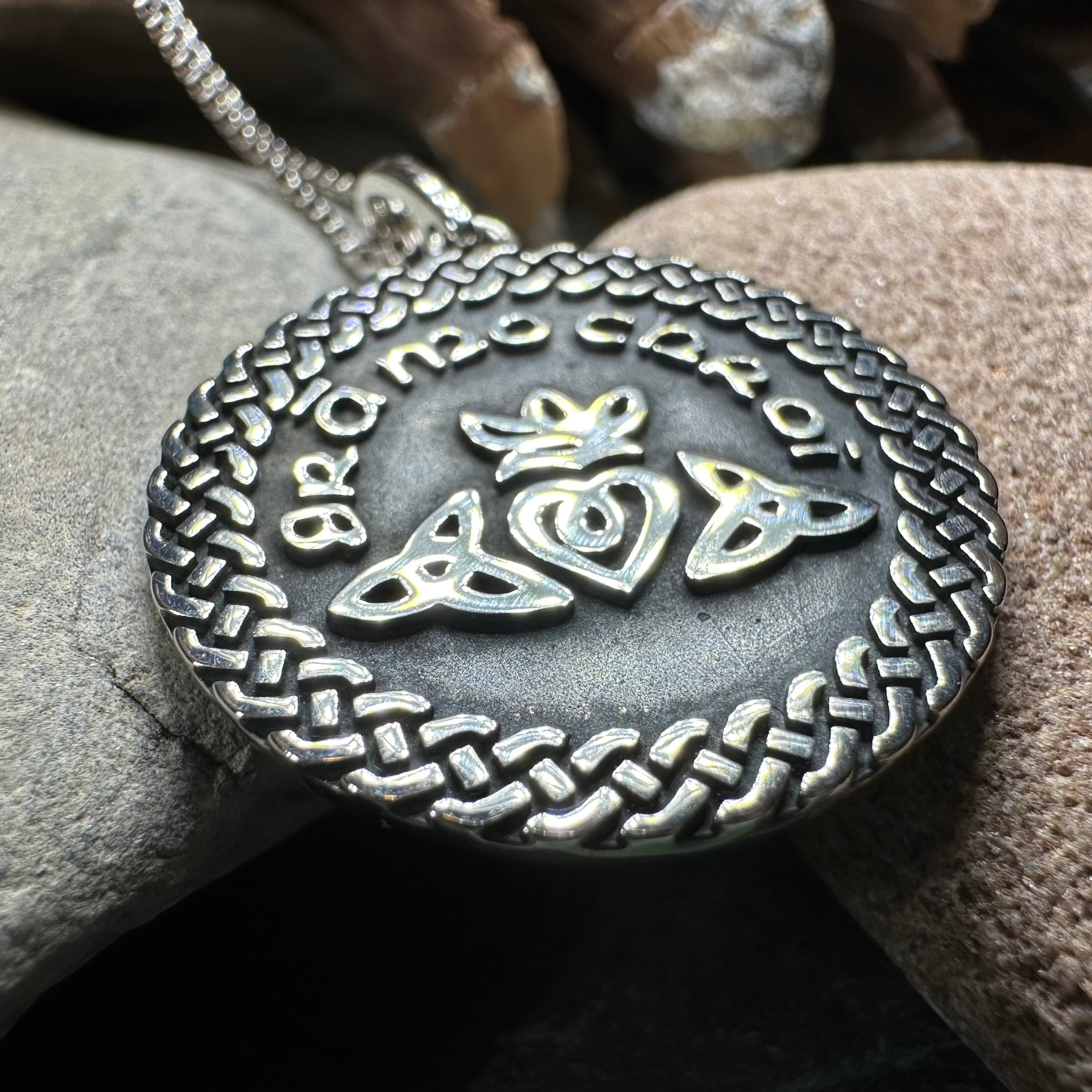 Irish Gaelic Gra Mo Chroi Necklace in Sterling Silver