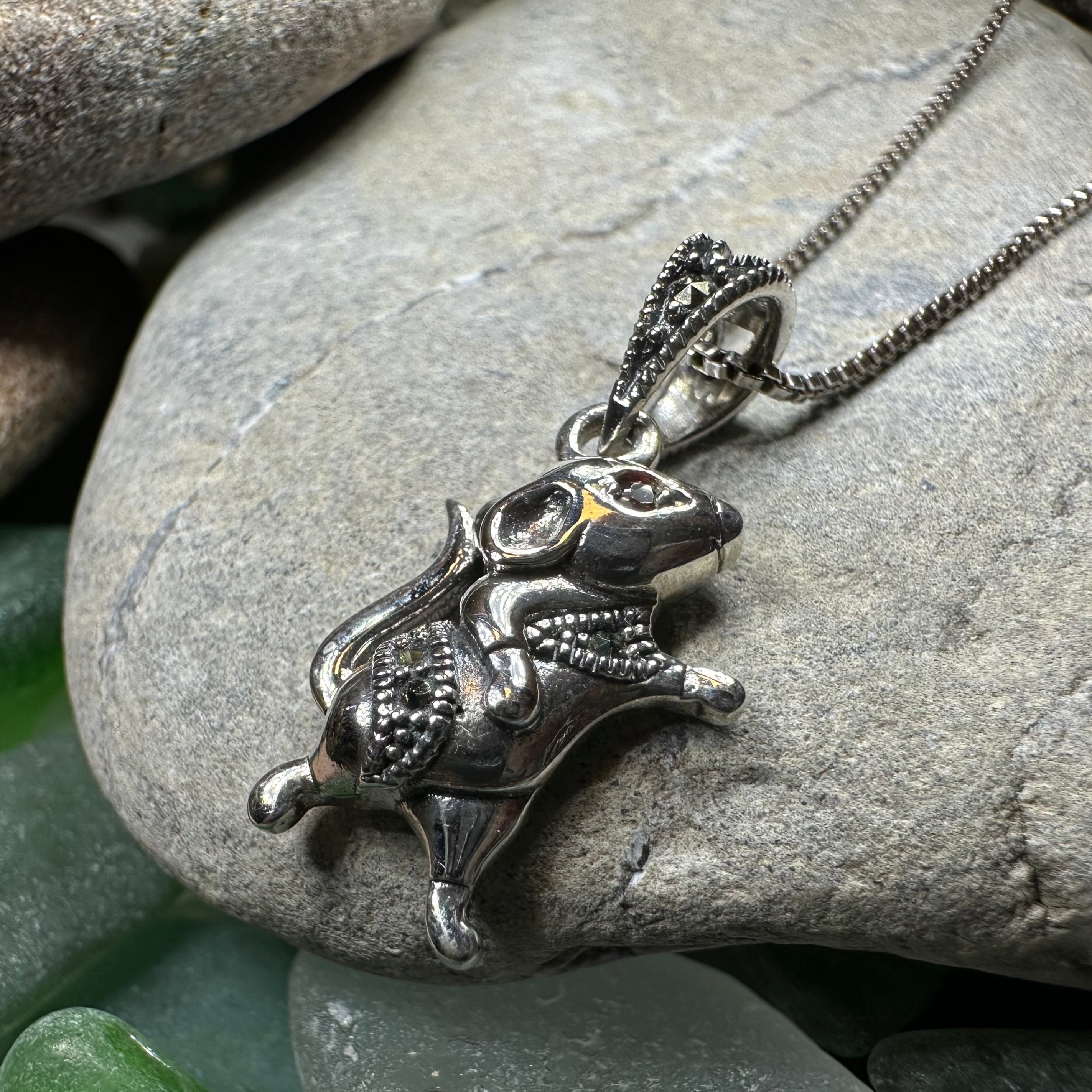 Luch Little Mouse Necklace