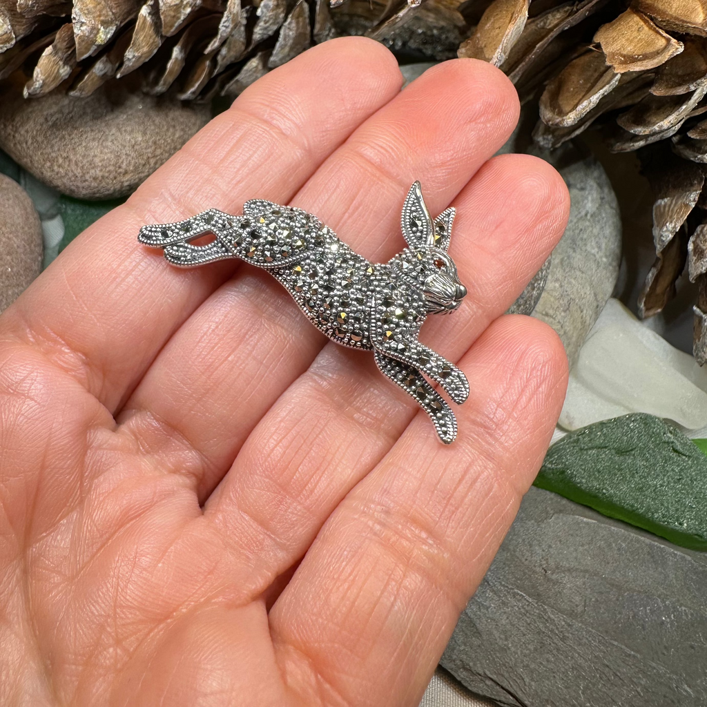 Coinín Marcasite Rabbit Brooch in Sterling Silver