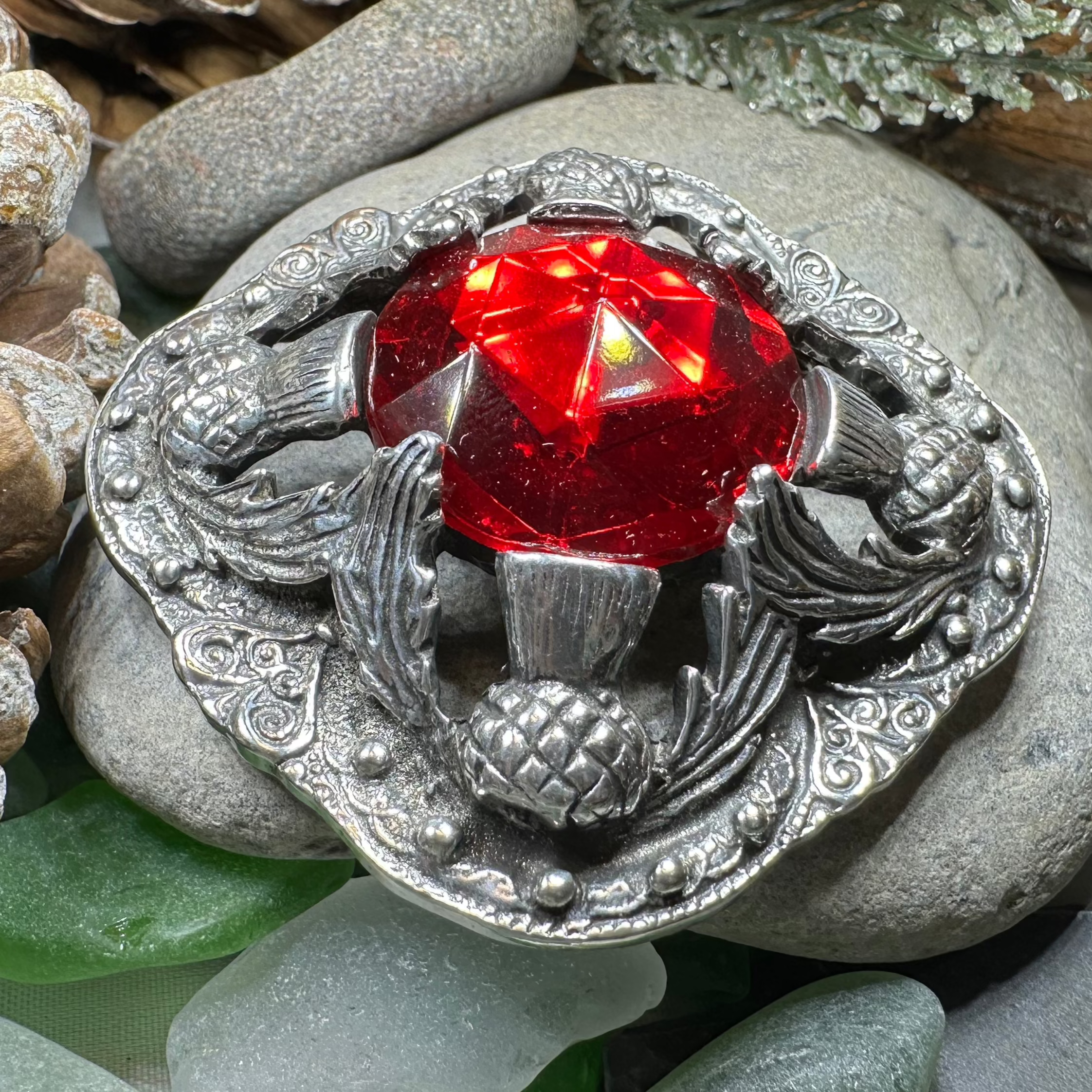 Royal Scottish Thistle Brooch - Handmade in Scotland