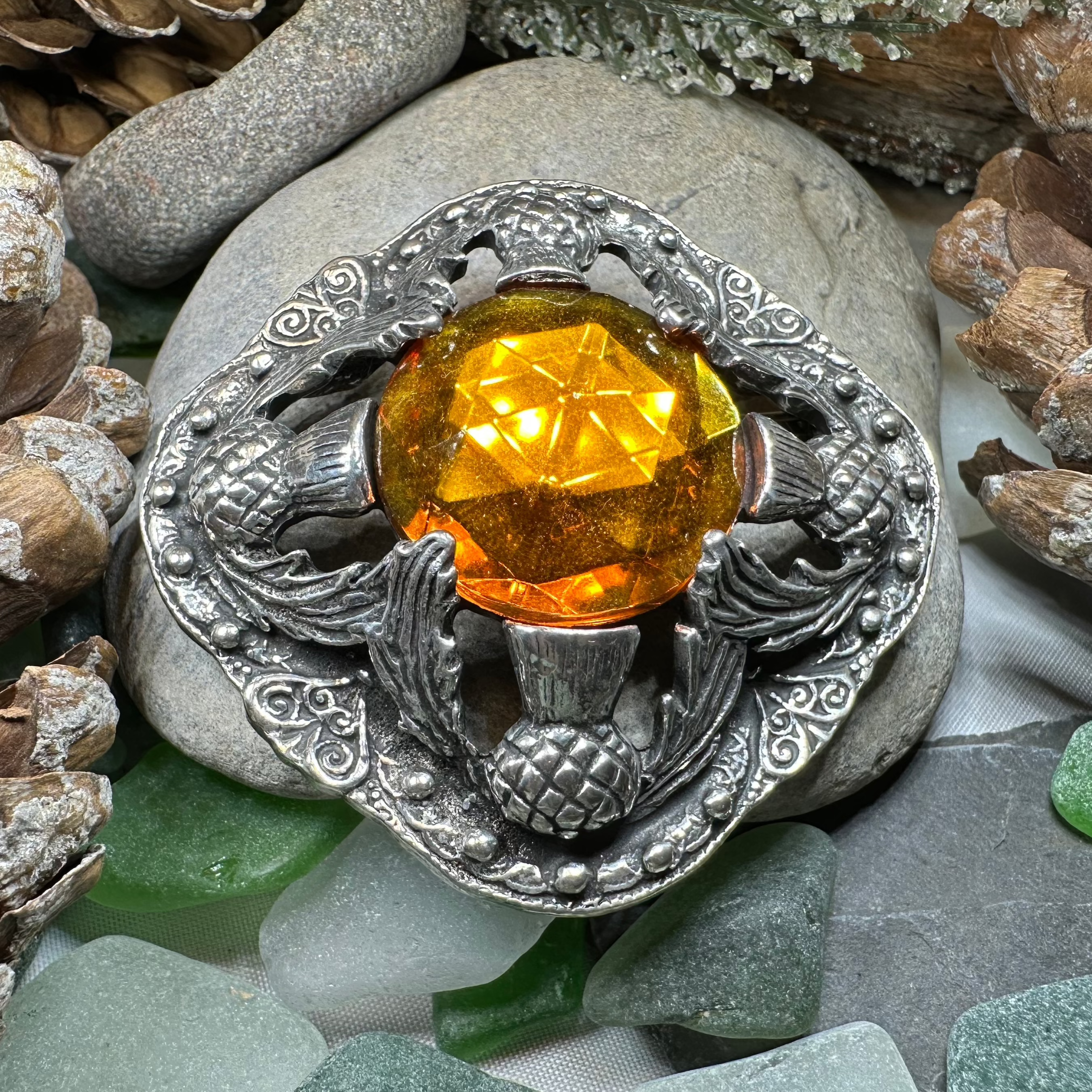 Royal Scottish Thistle Brooch - Handmade in Scotland