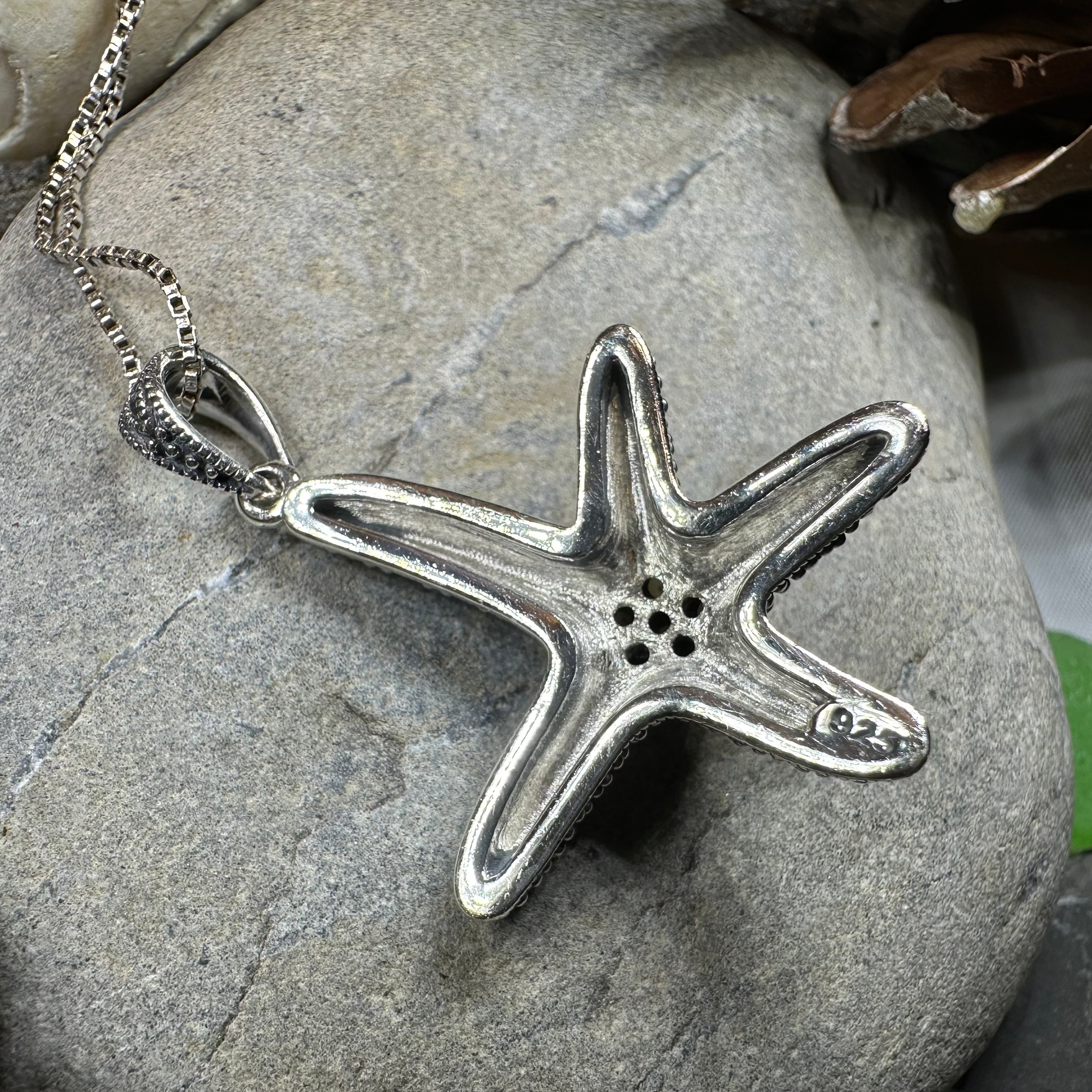 Seadreamer Starfish Necklace
