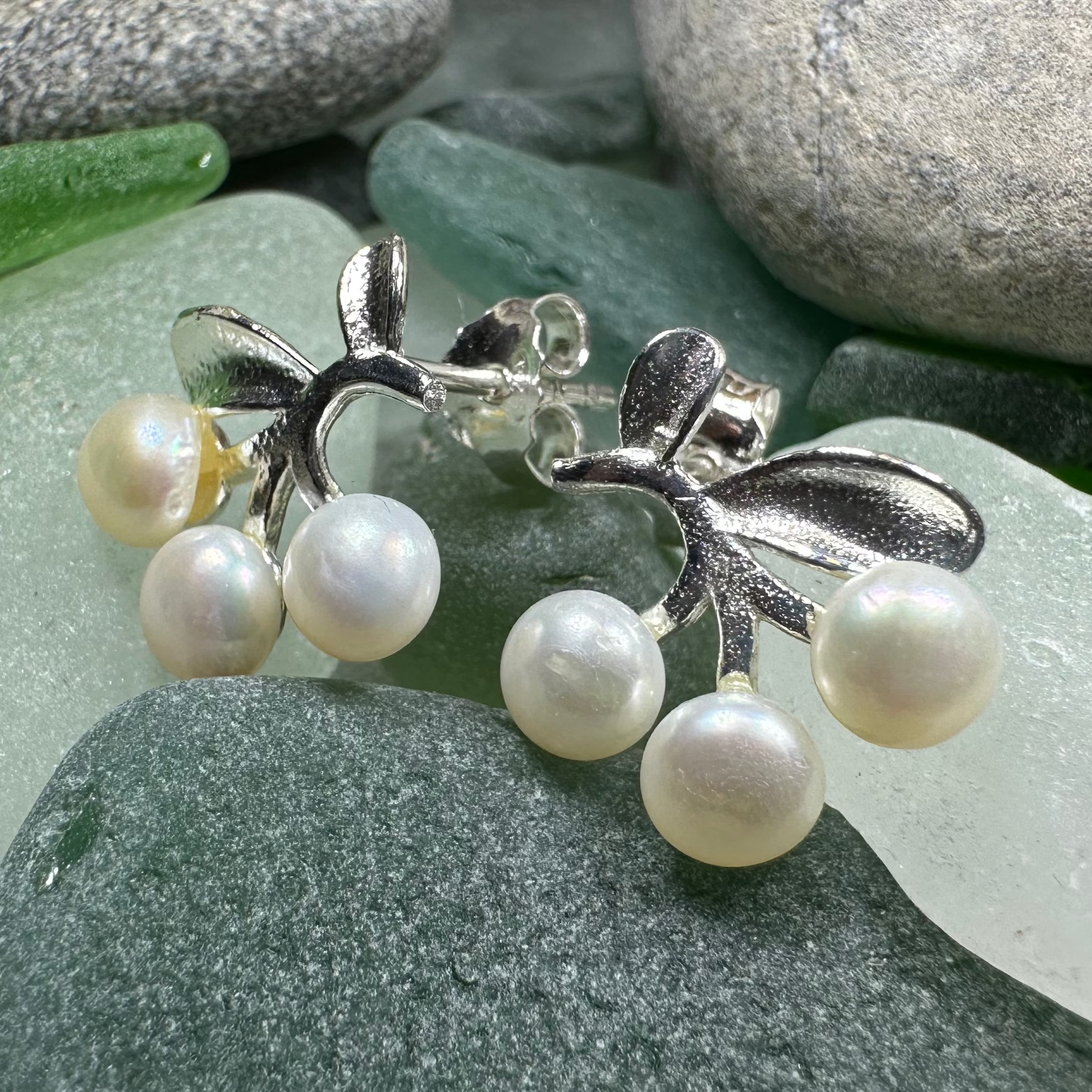 Pearl Bayberry Earrings