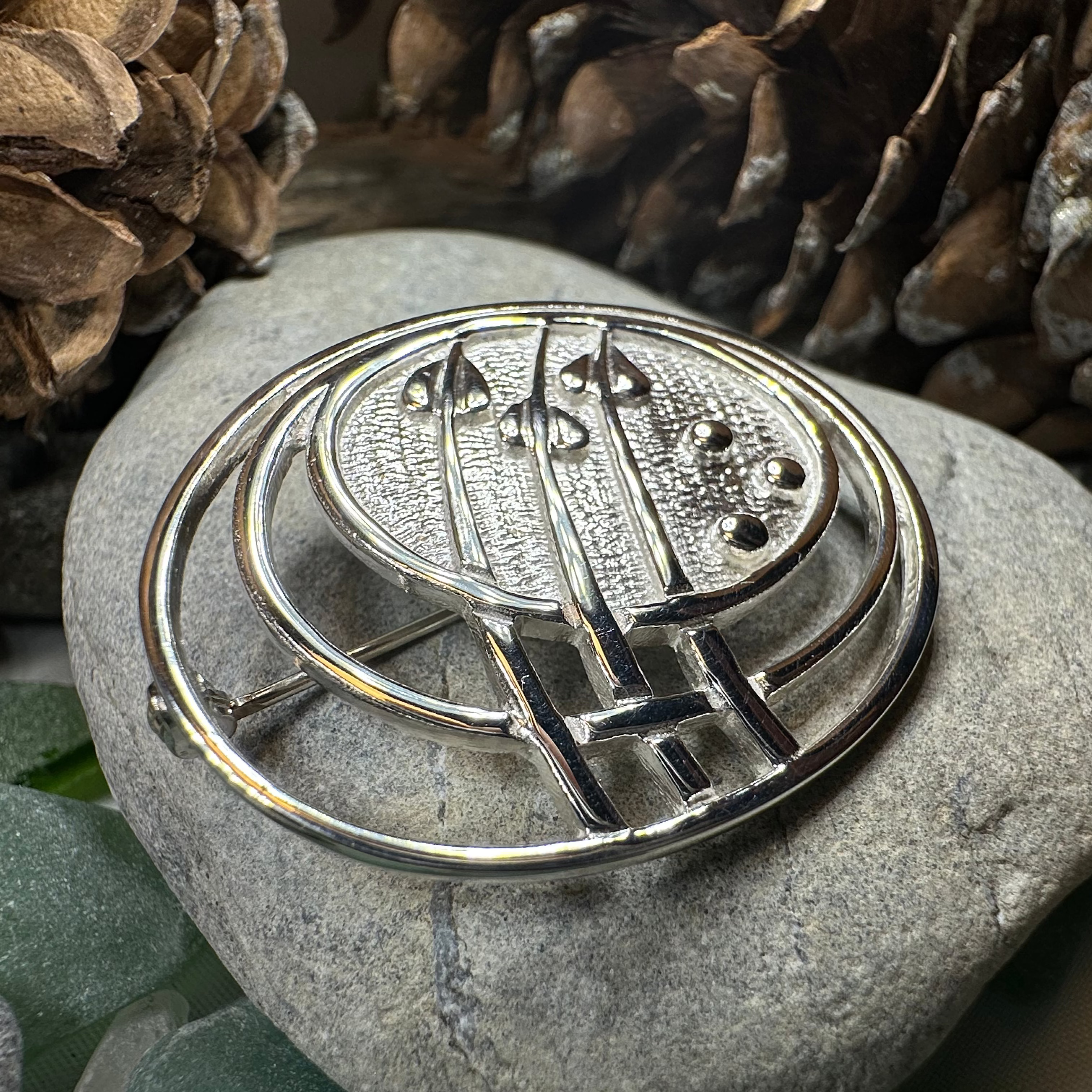 Scottish Mackintosh Leaves Brooch - Handmade in Scotland