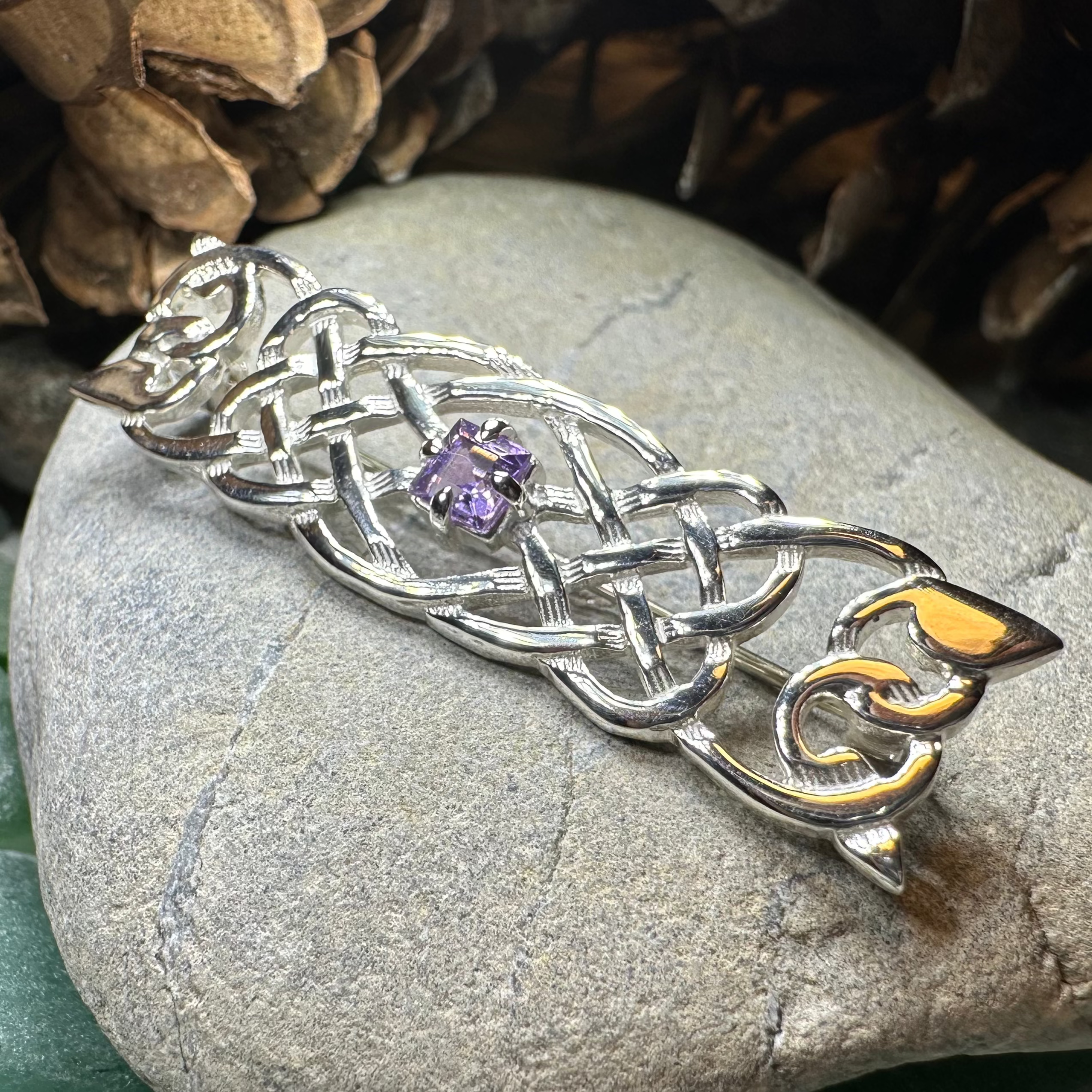 Aranel Amethyst Celtic Knot Brooch - Handmade in Scotland