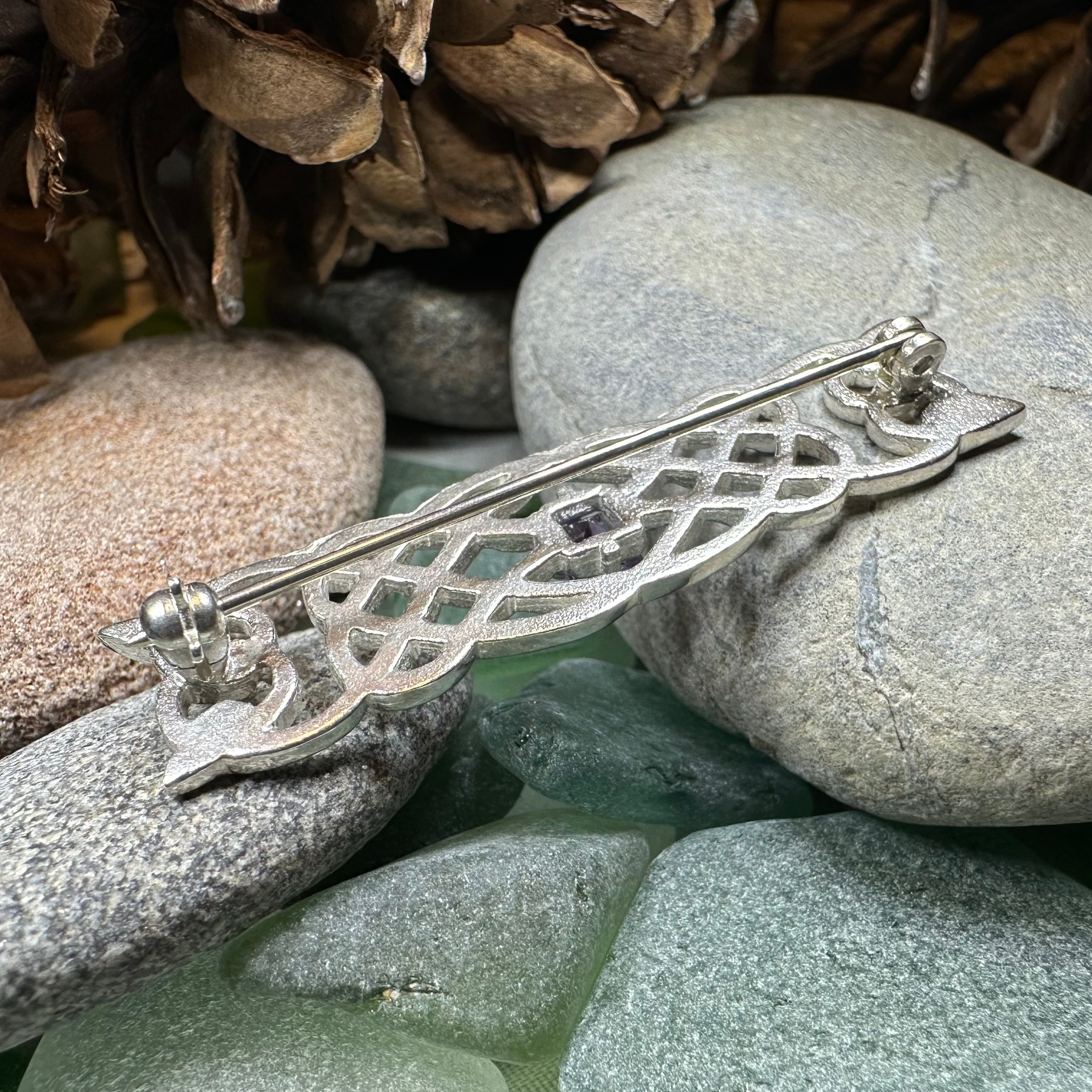 Aranel Amethyst Celtic Knot Brooch - Handmade in Scotland