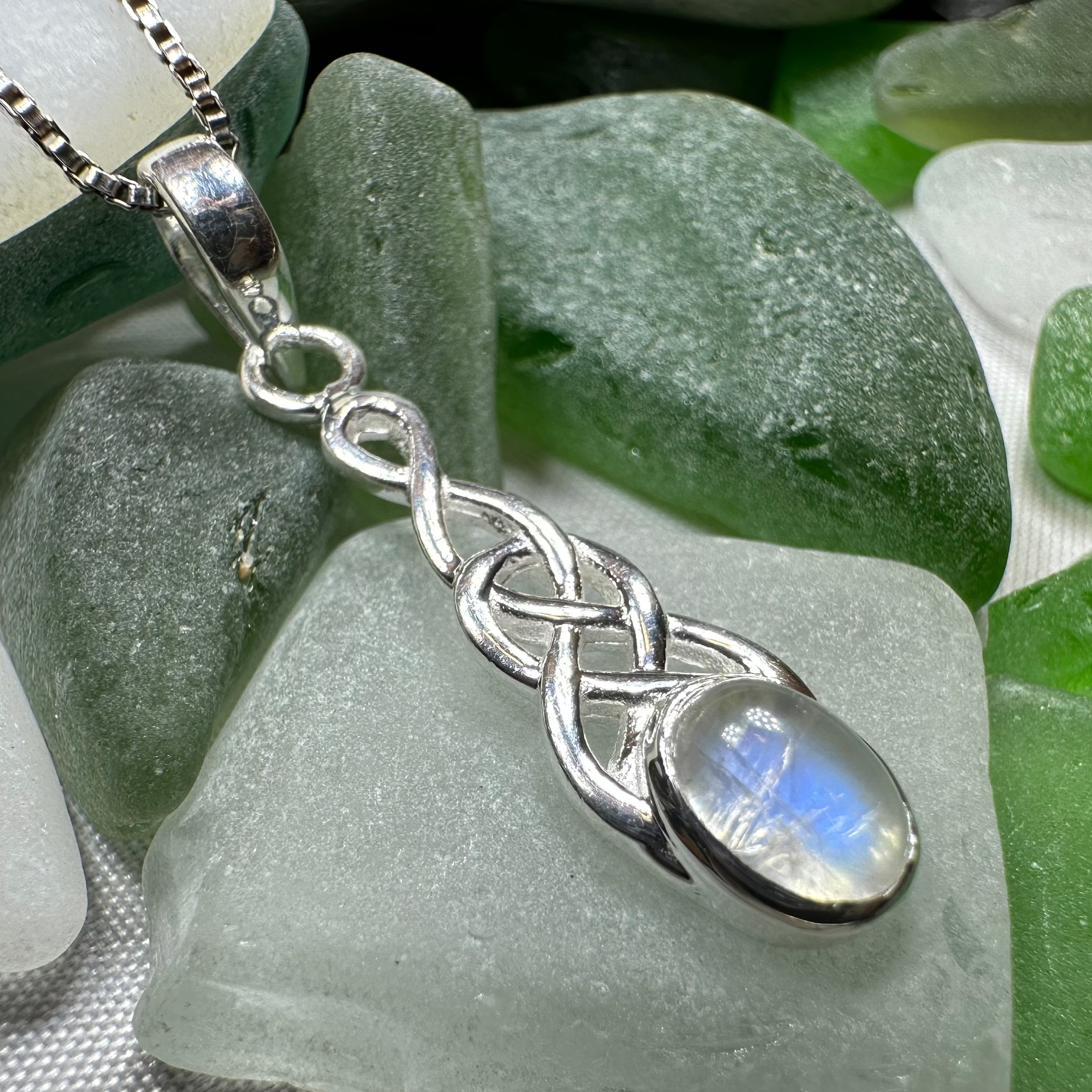 Dublin Celtic Knot Necklace