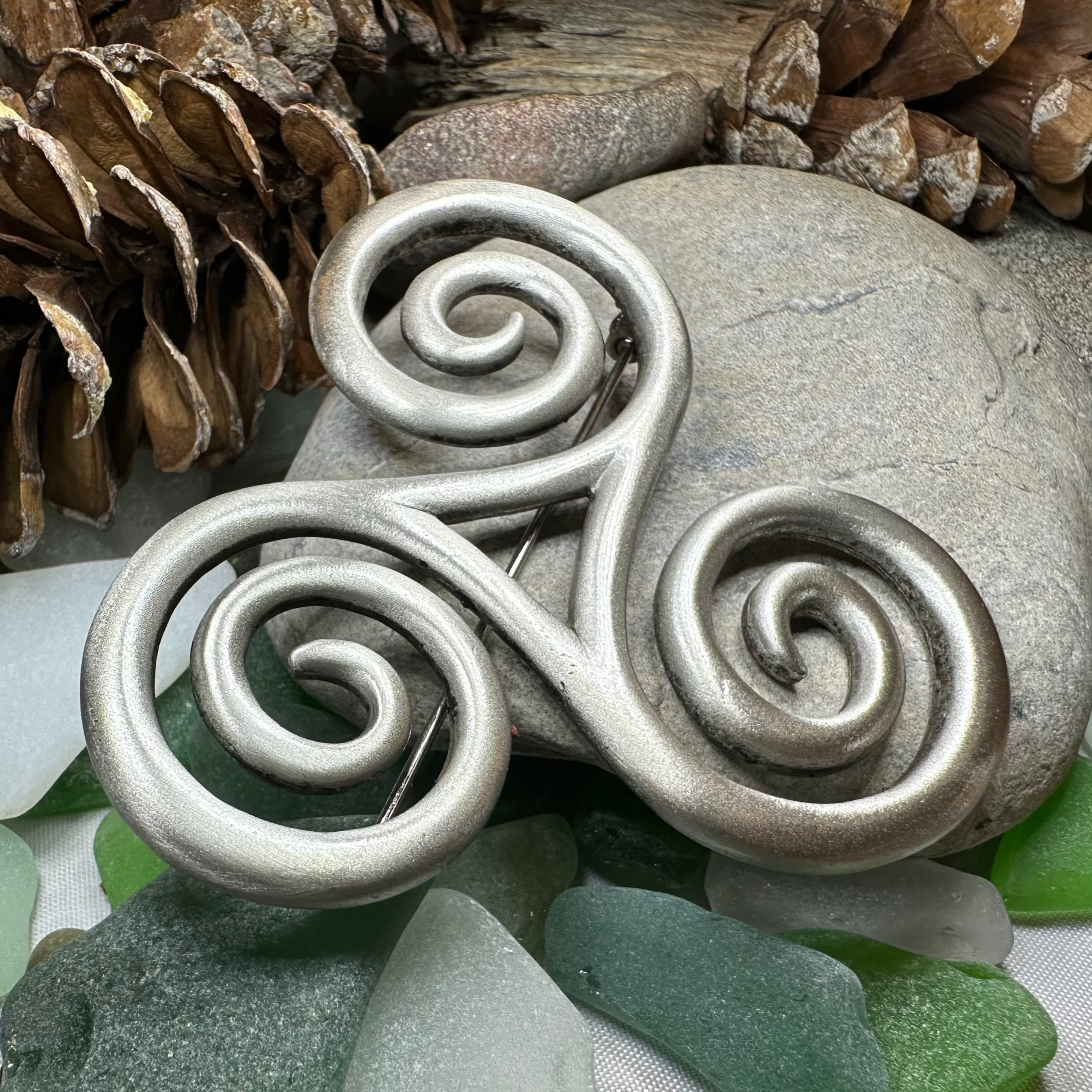 Vesunna Large Celtic Spiral Brooch