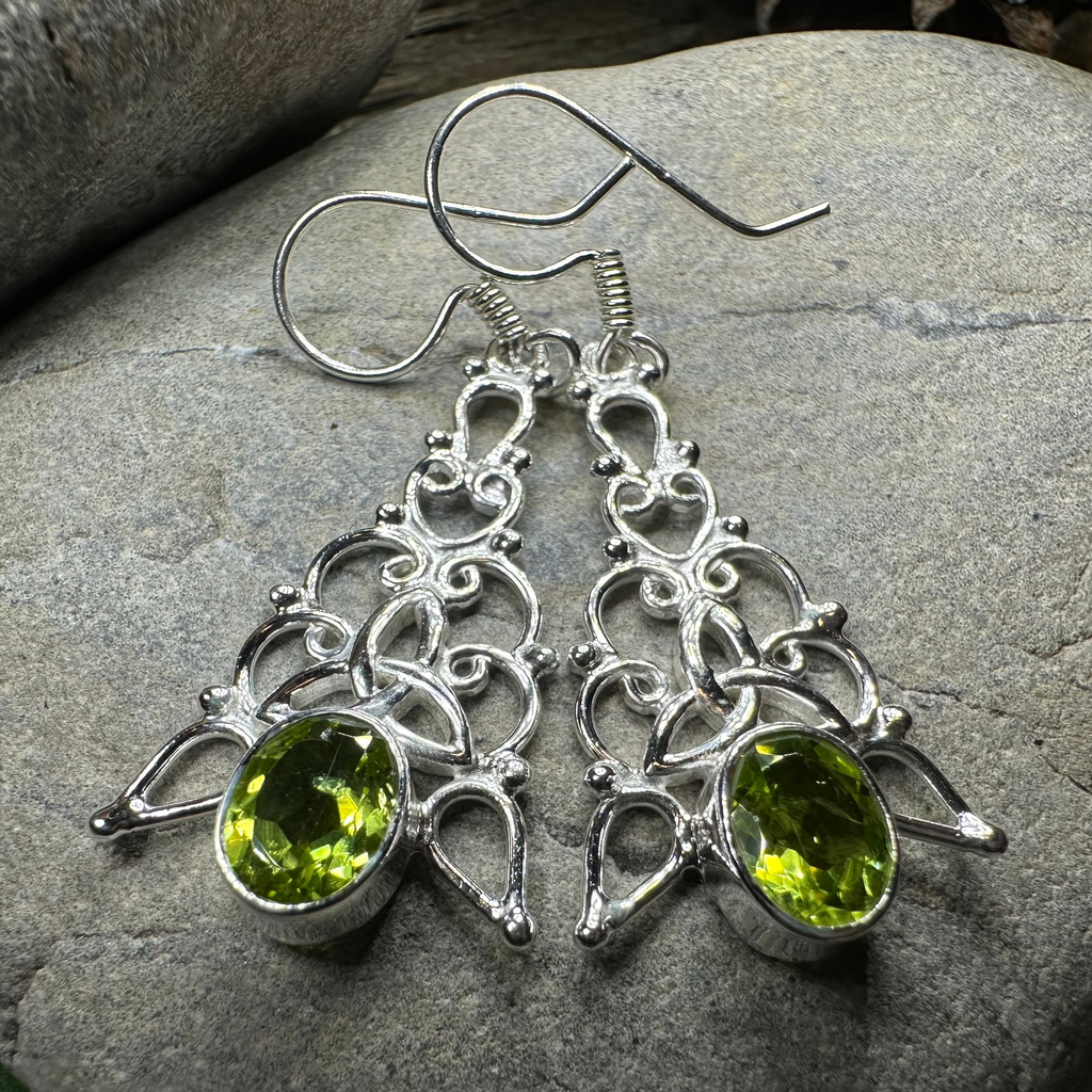 Angeni Trinity Knot Earrings