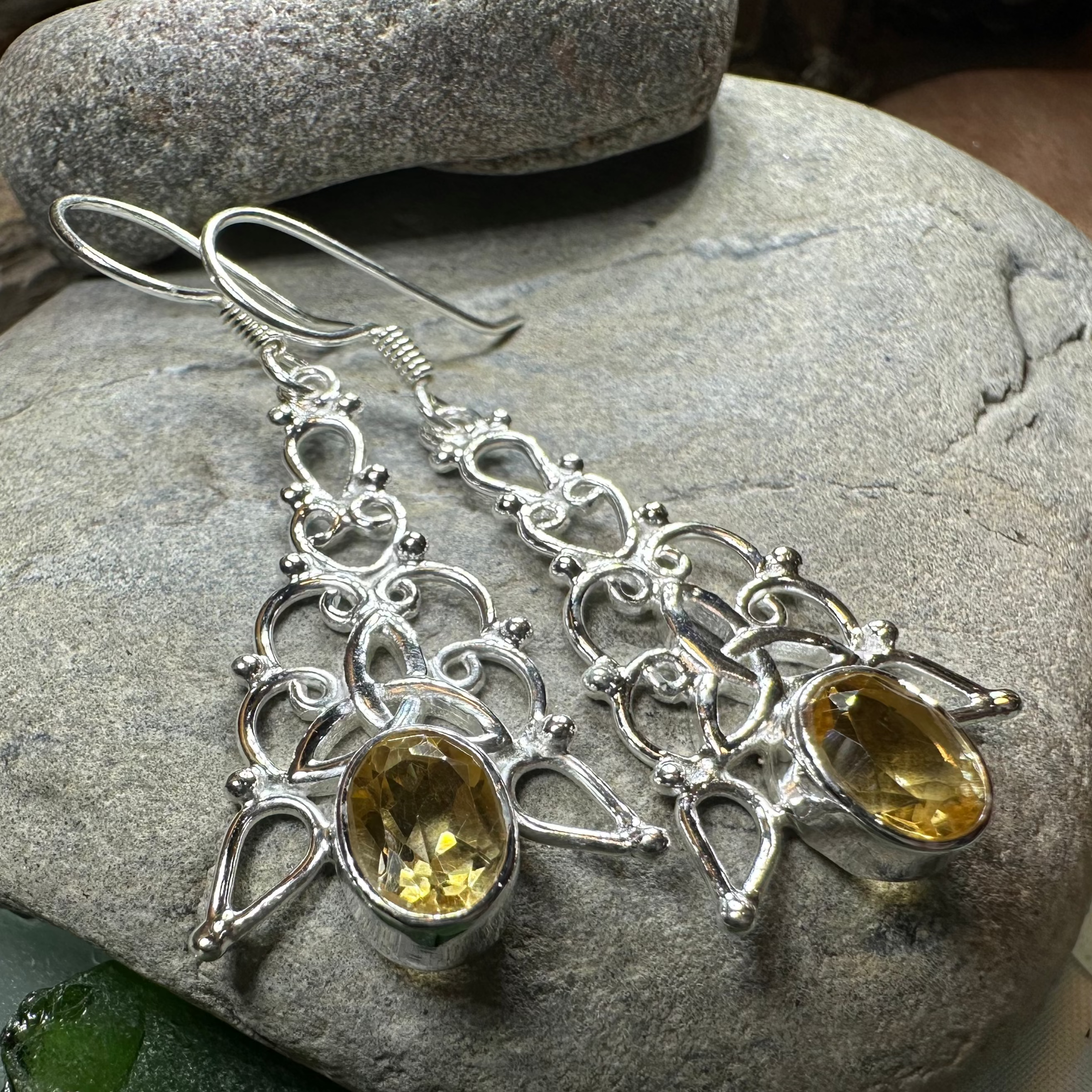 Angeni Trinity Knot Earrings