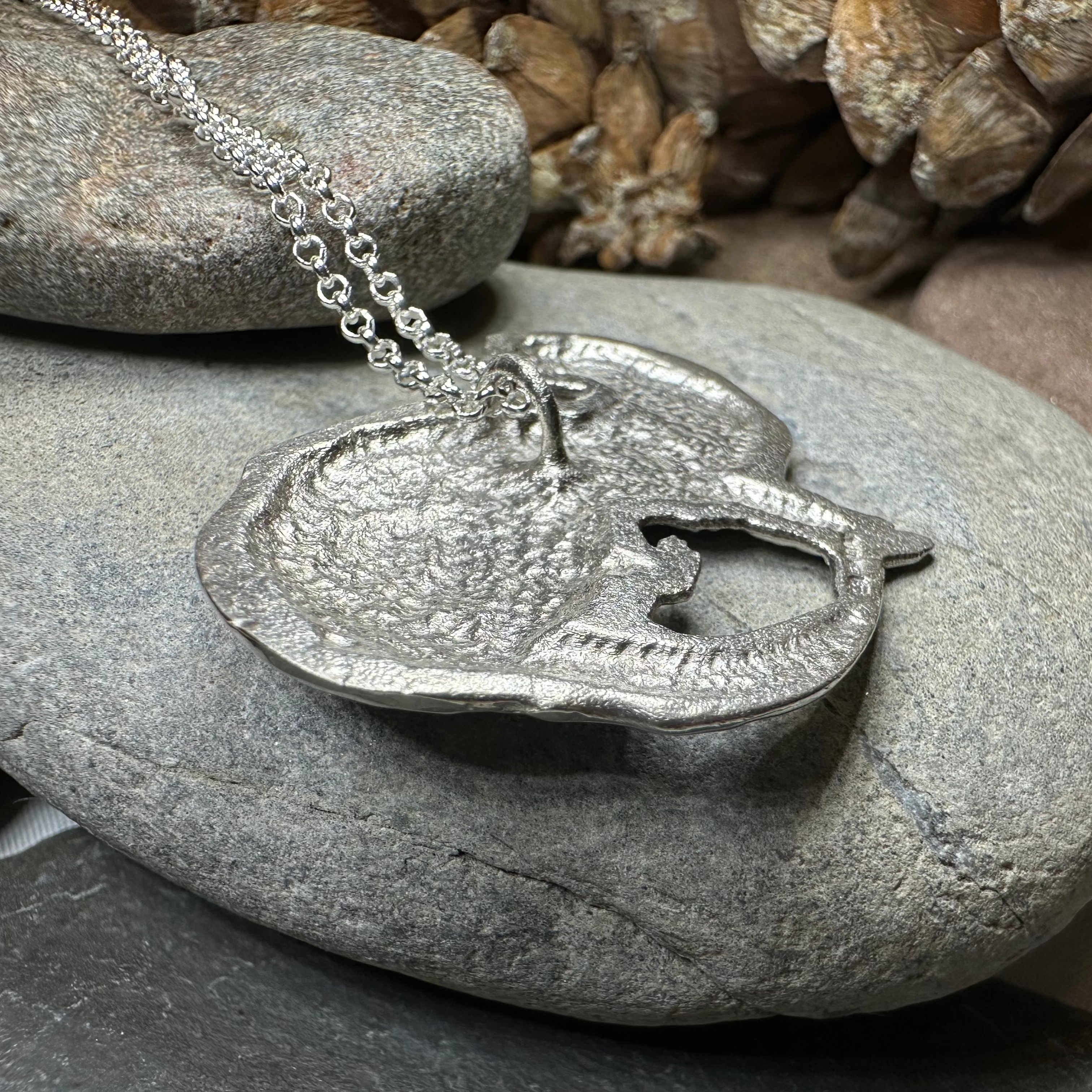 Dratsie Scottish Otter Necklace