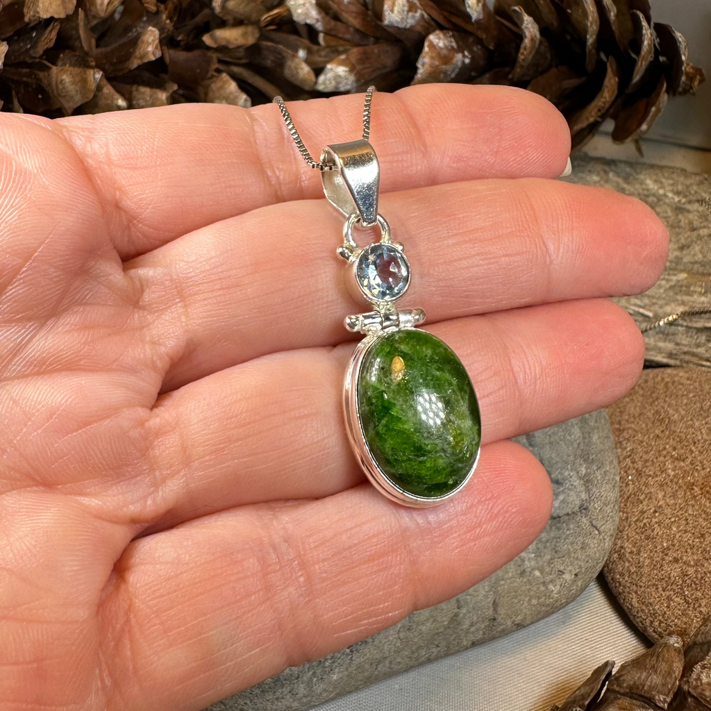 Irish Spring Necklace