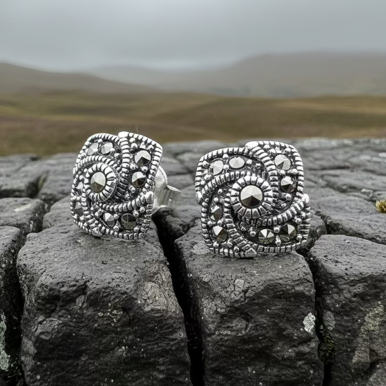 Kalyna Celtic Post Earrings