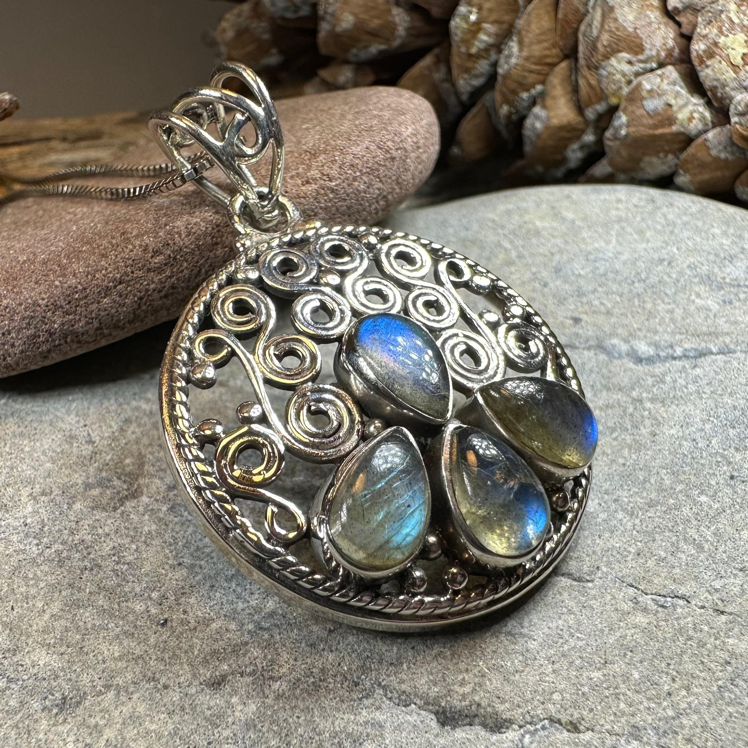 Celtic Aura Labradorite Necklace