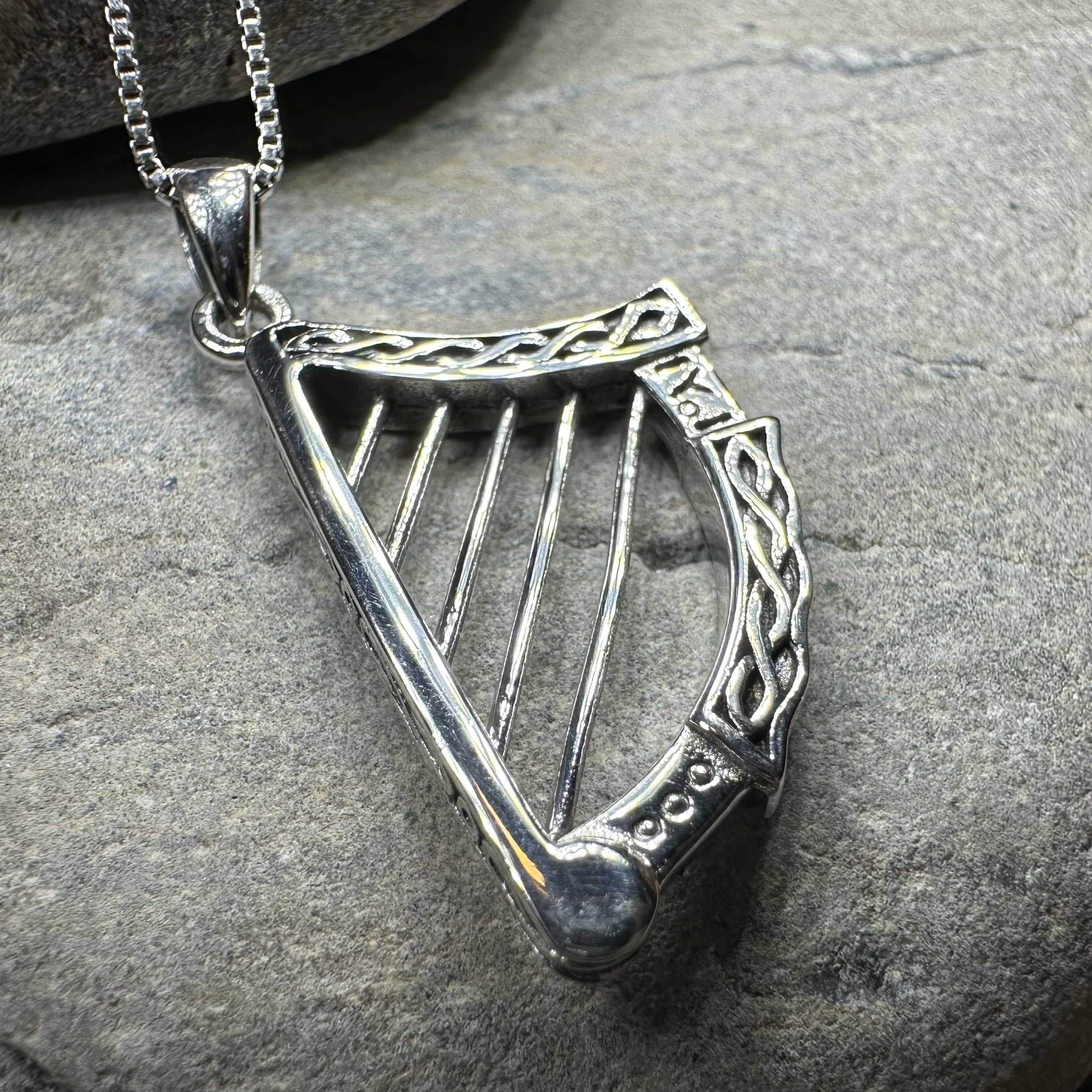 Torlogh Celtic Irish Harp Necklace in Sterling Silver