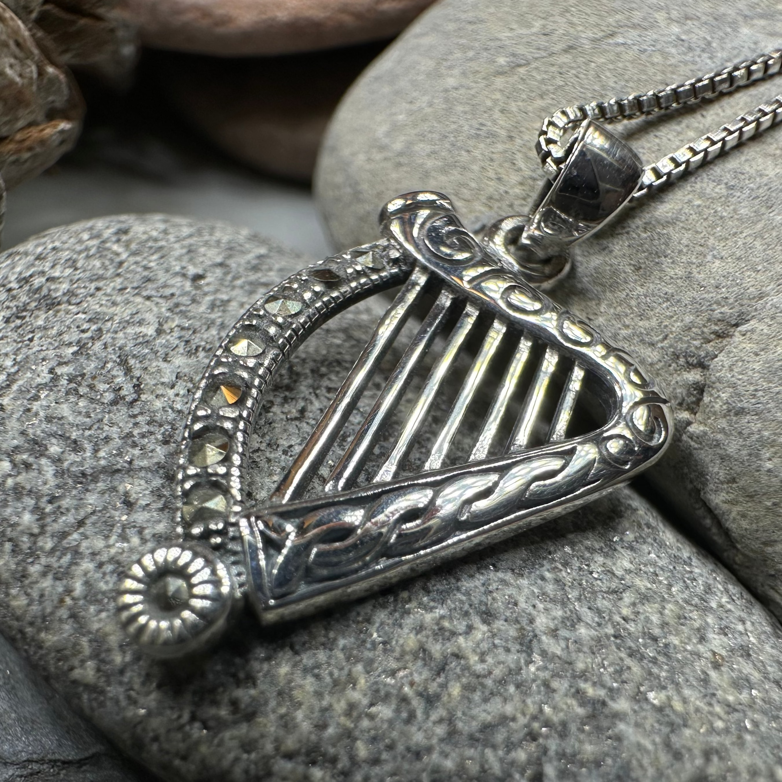 Cinnia Celtic Harp of Ireland Necklace in Sterling Silver