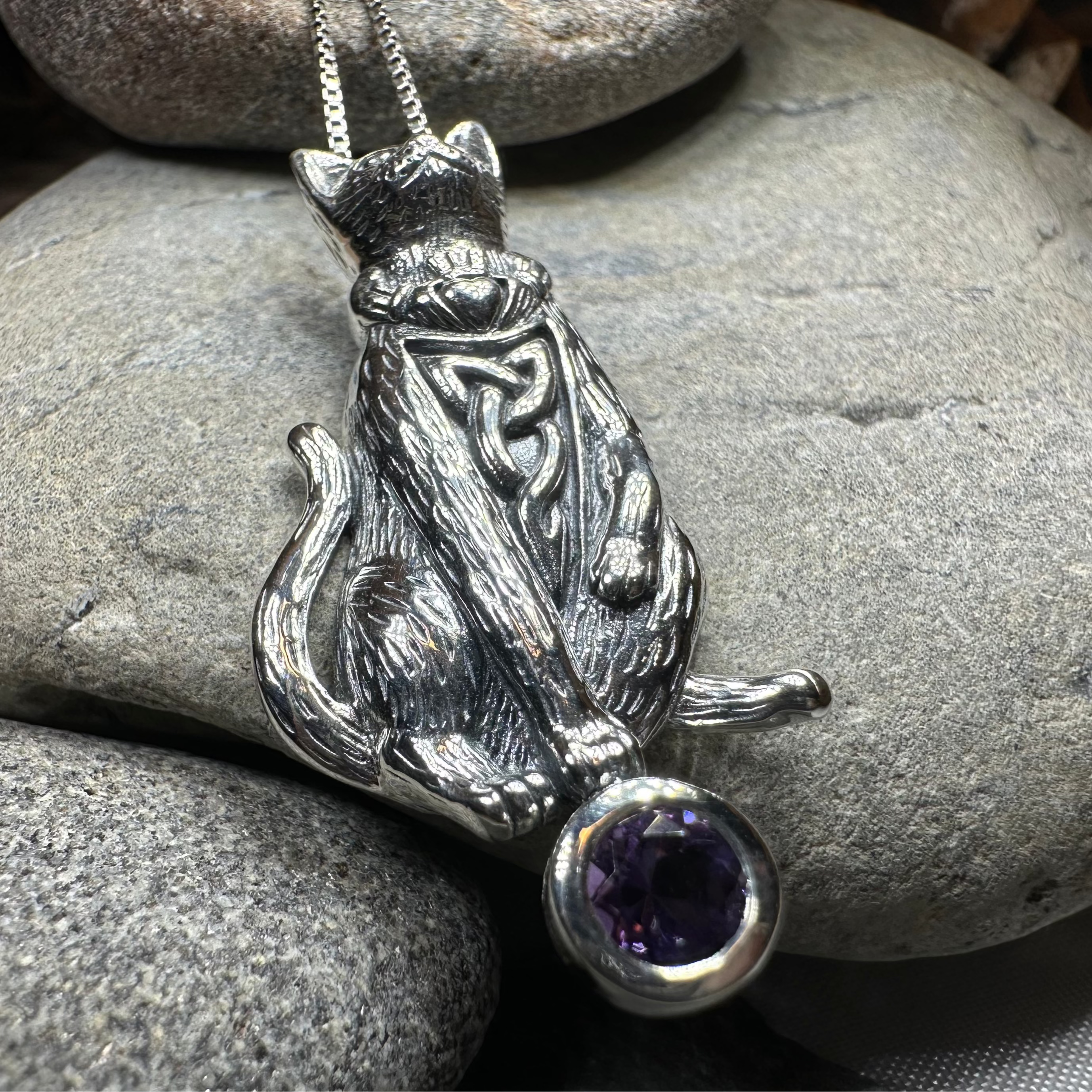 Claddagh Irish Cat Necklace
