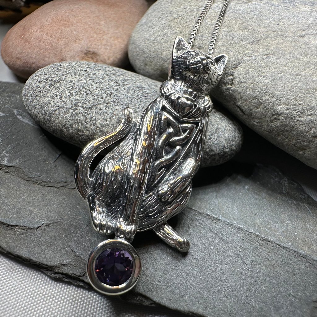 Claddagh Irish Cat Necklace