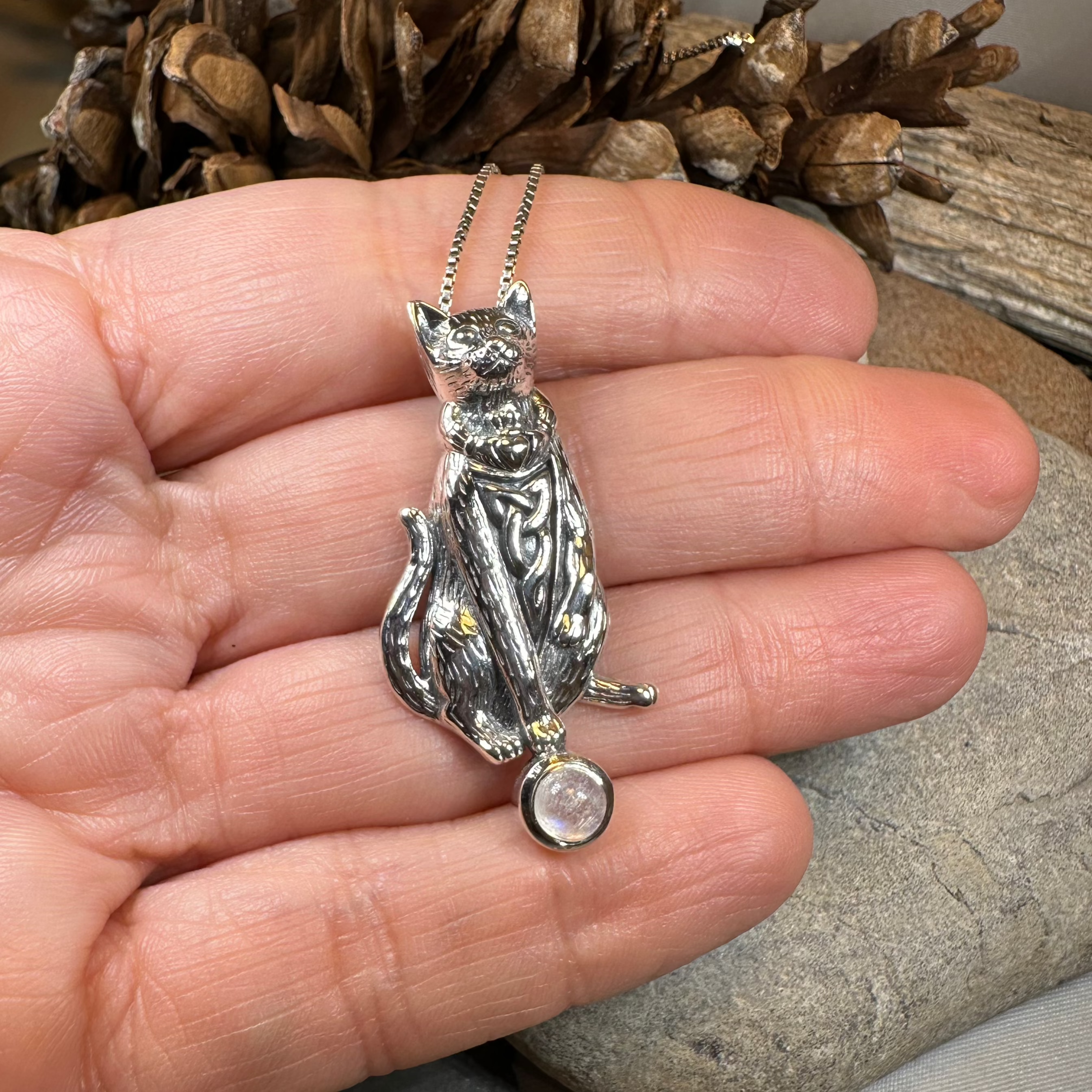 Claddagh Irish Cat Necklace