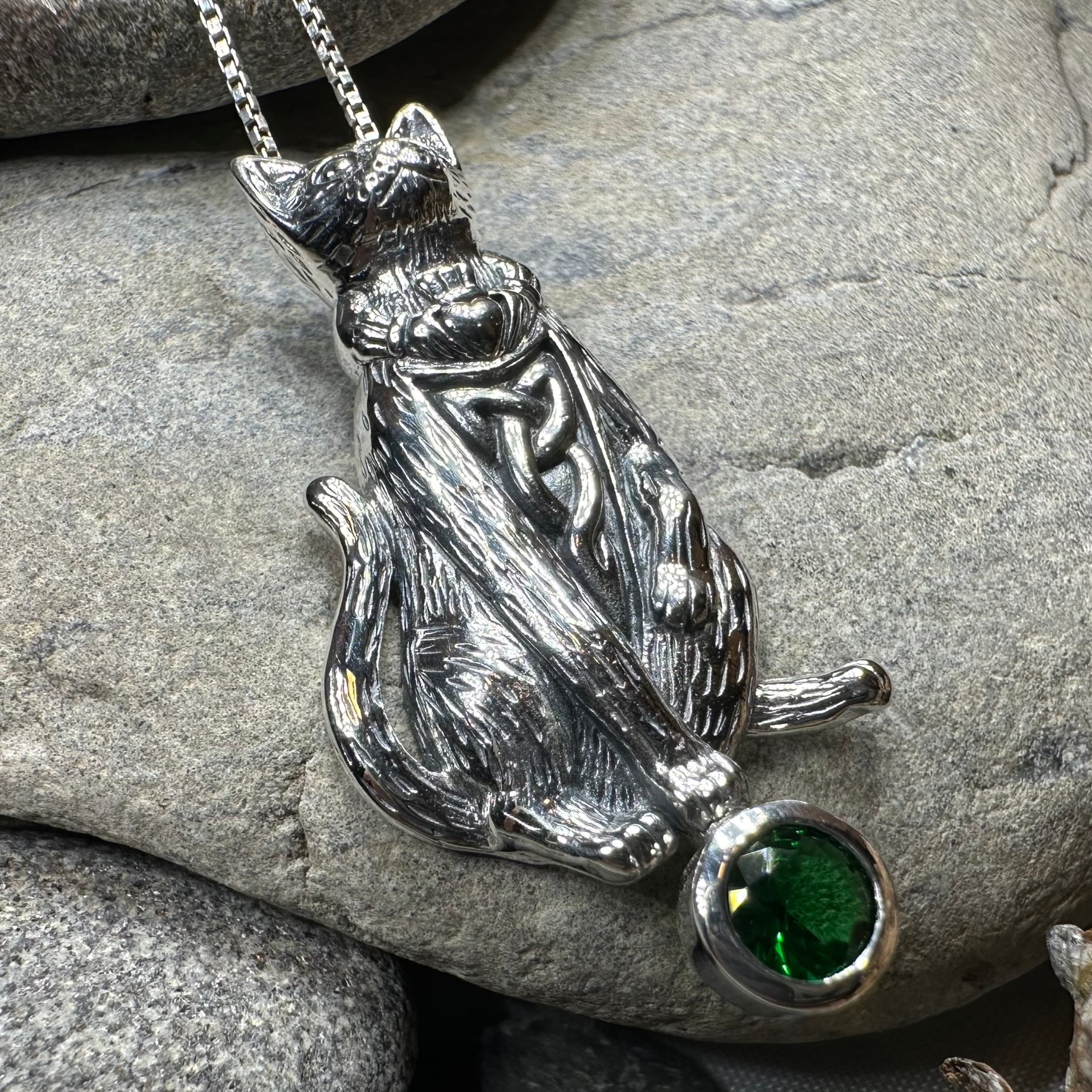 Claddagh Irish Cat Necklace