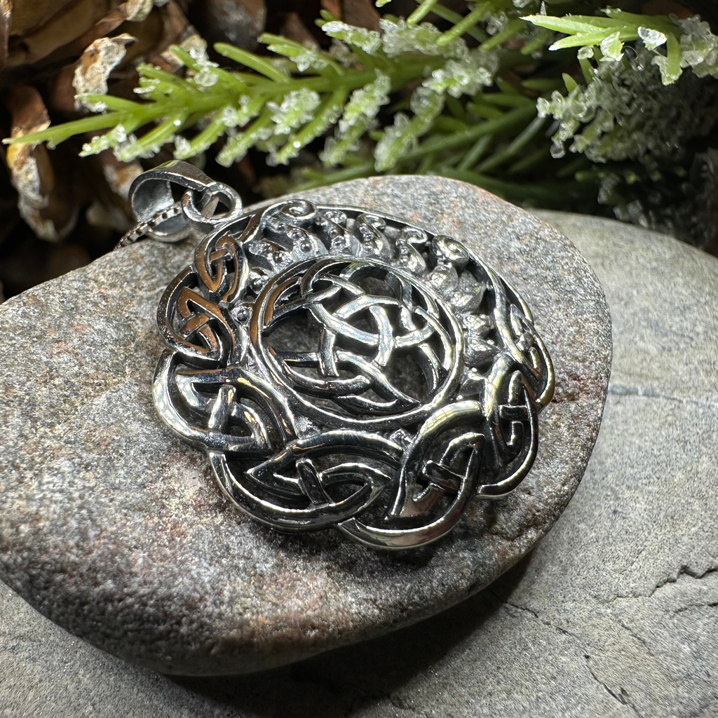 Sun Knot Necklace