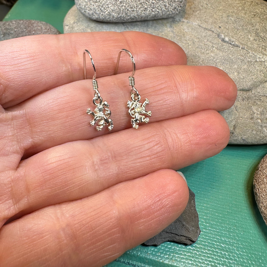 Petite Scotland Lion Earrings