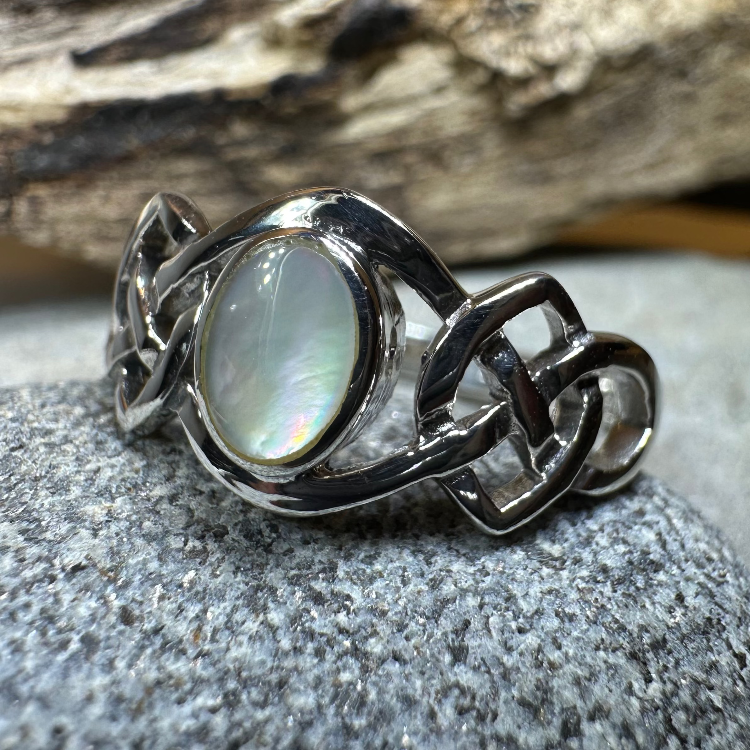 Mina Celtic Knot Ring with Mother of Pearl