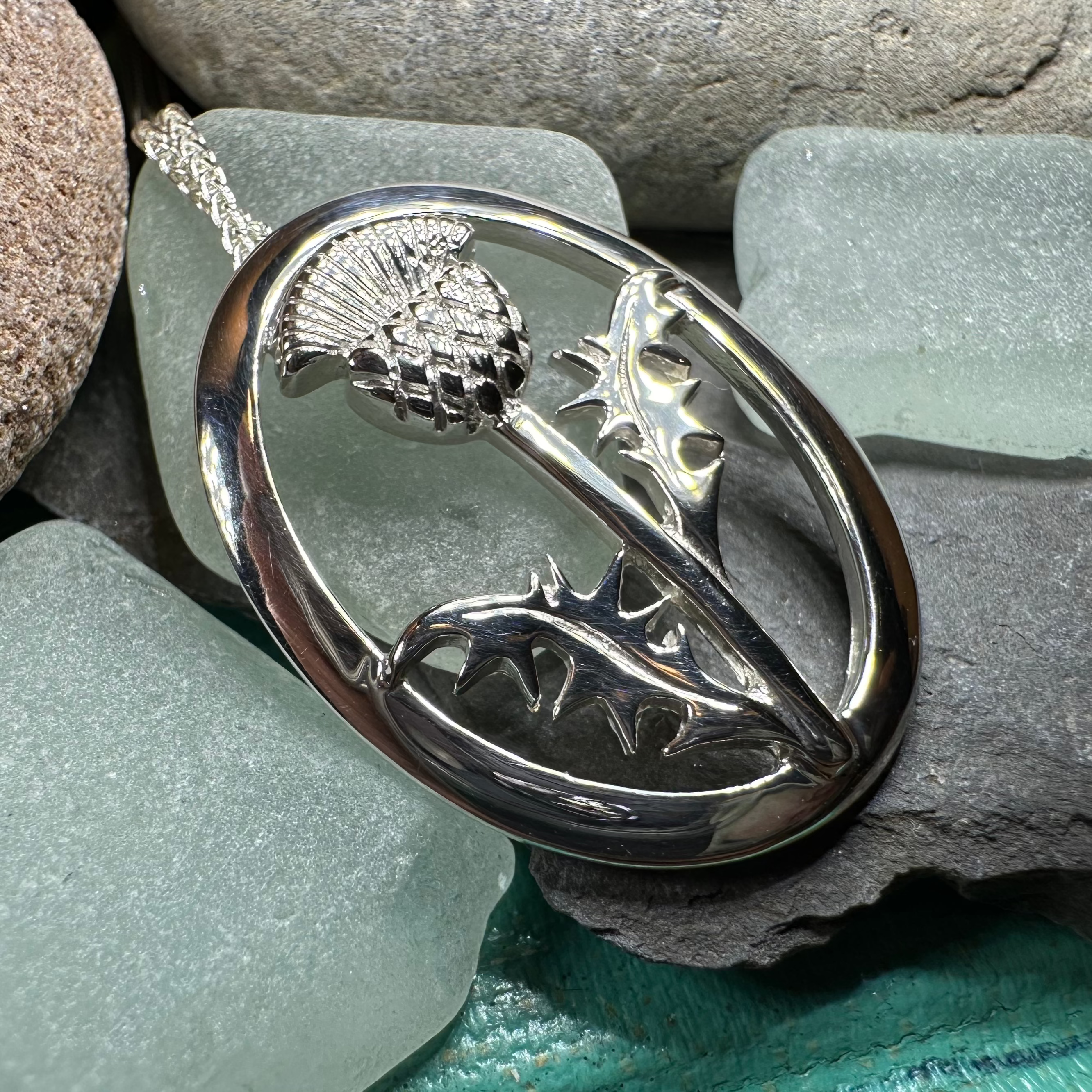 Gaisgeil Scottish Thistle Necklace