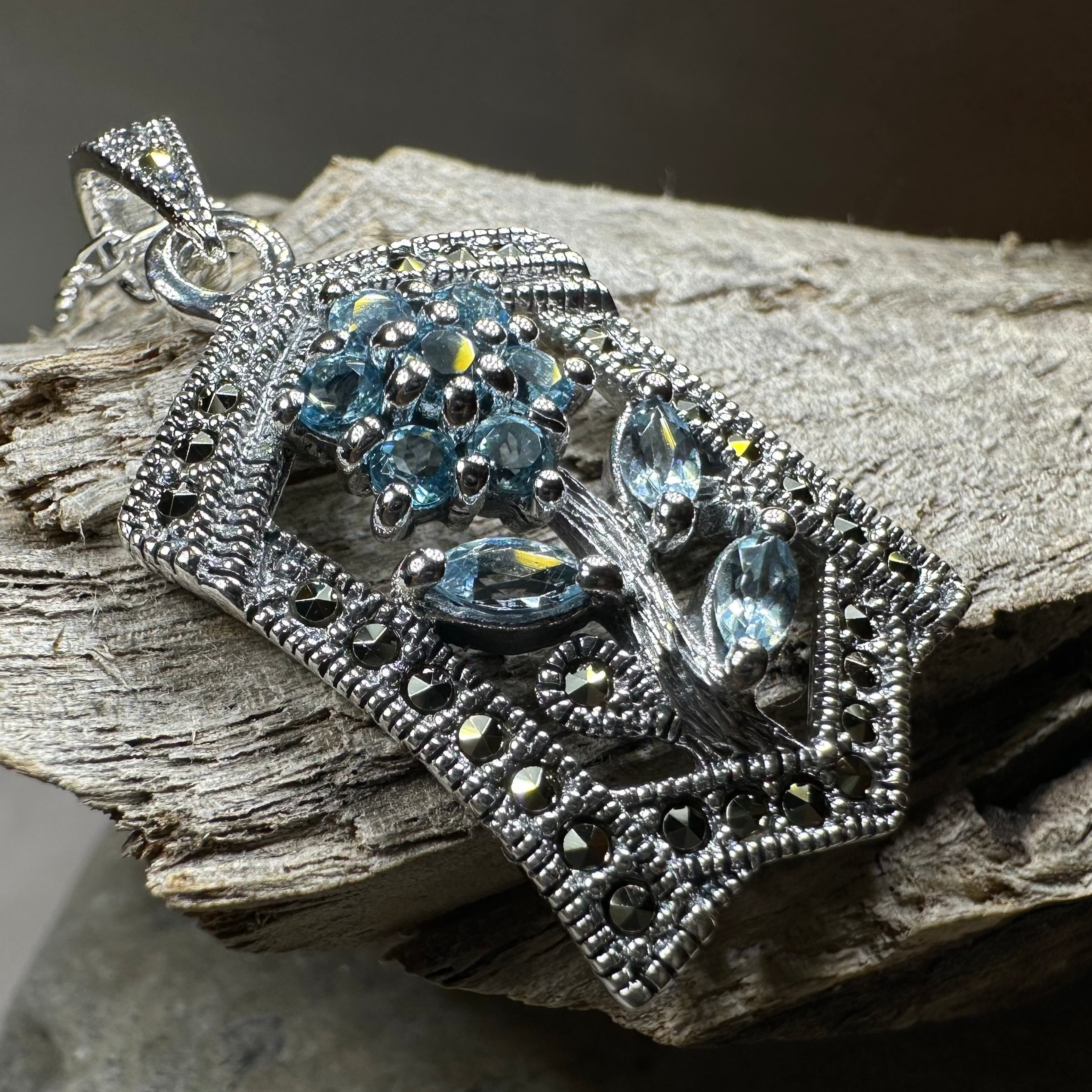 Celtic Flower Necklace