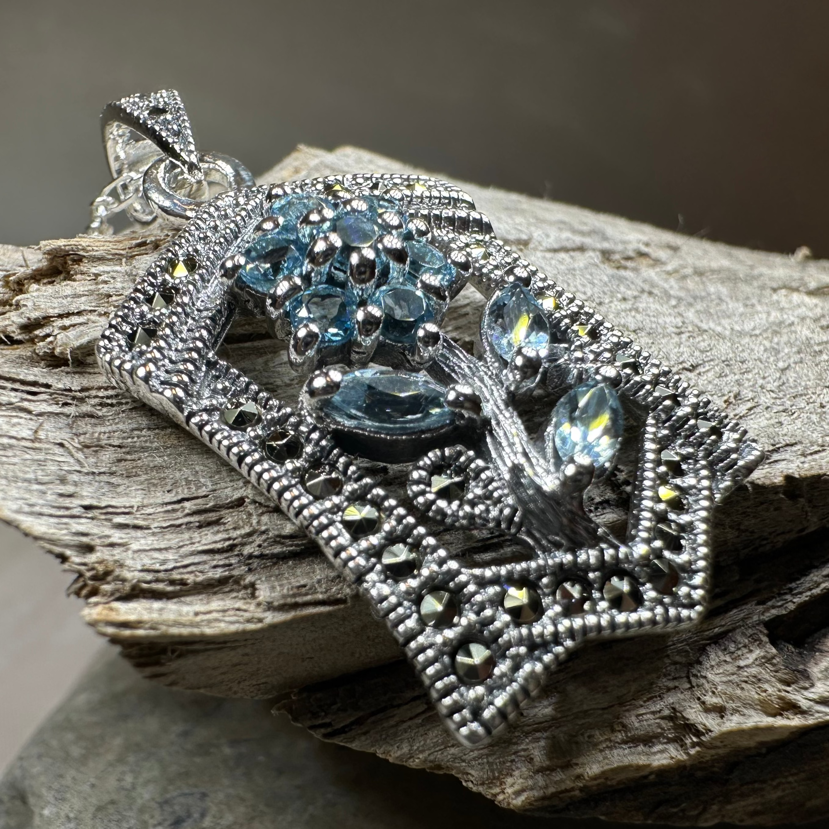 Celtic Flower Necklace