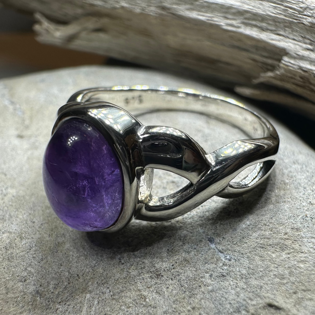 Marianne Celtic Knot Amethyst Ring