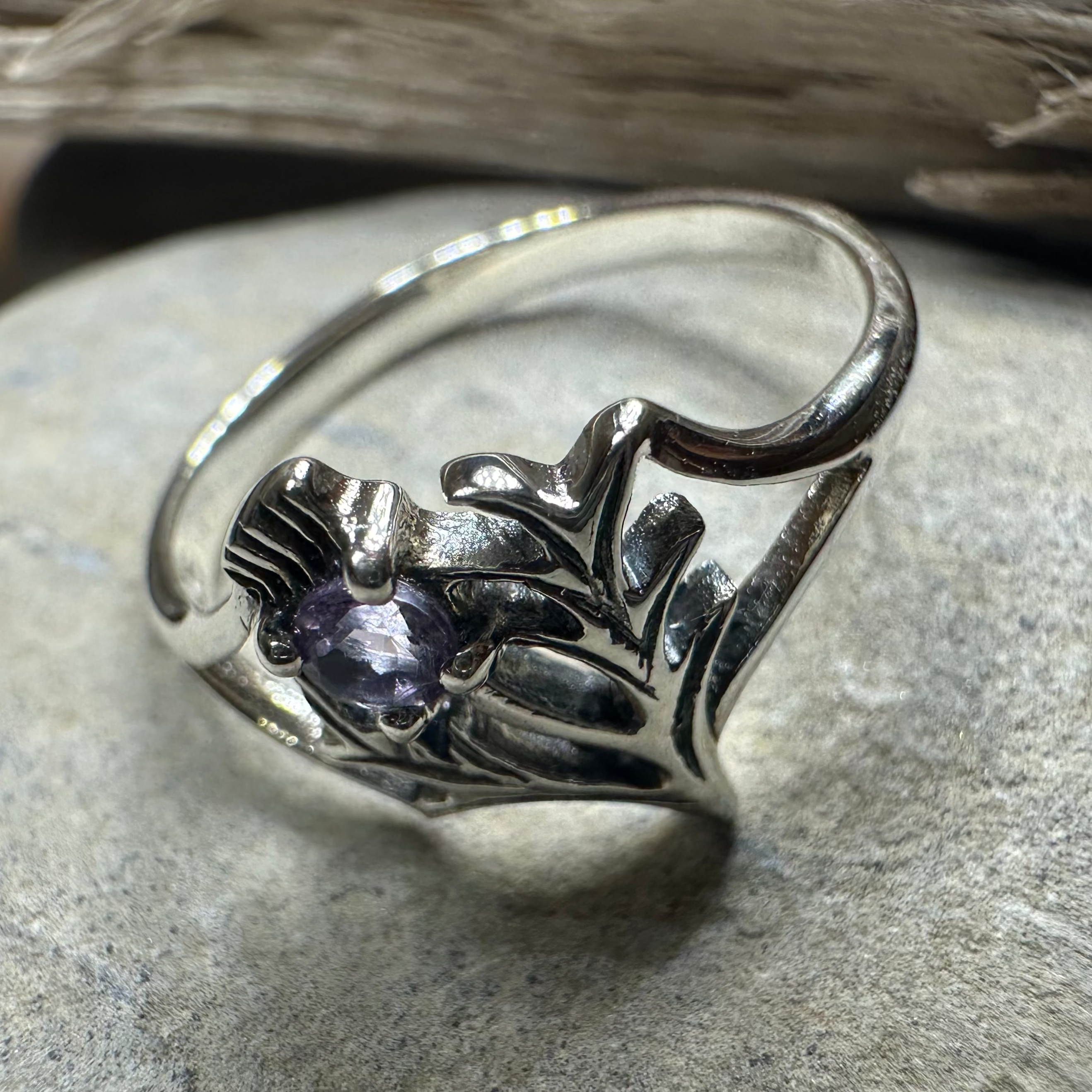 Abhainn Scottish Thistle Amethyst Ring