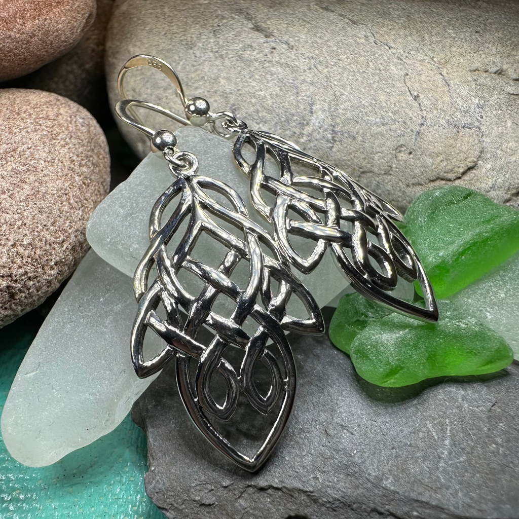 Aine Celtic Knot Earrings