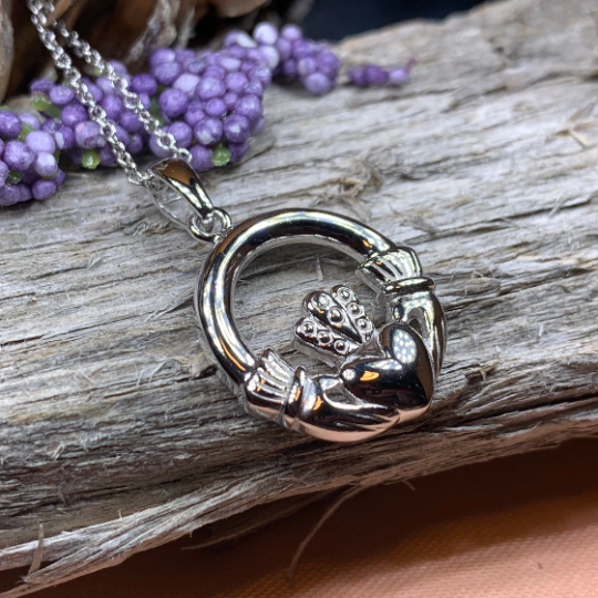 Lylah Claddagh Necklace