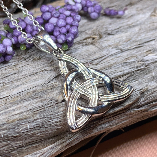 Vanessa Trinity Knot Necklace
